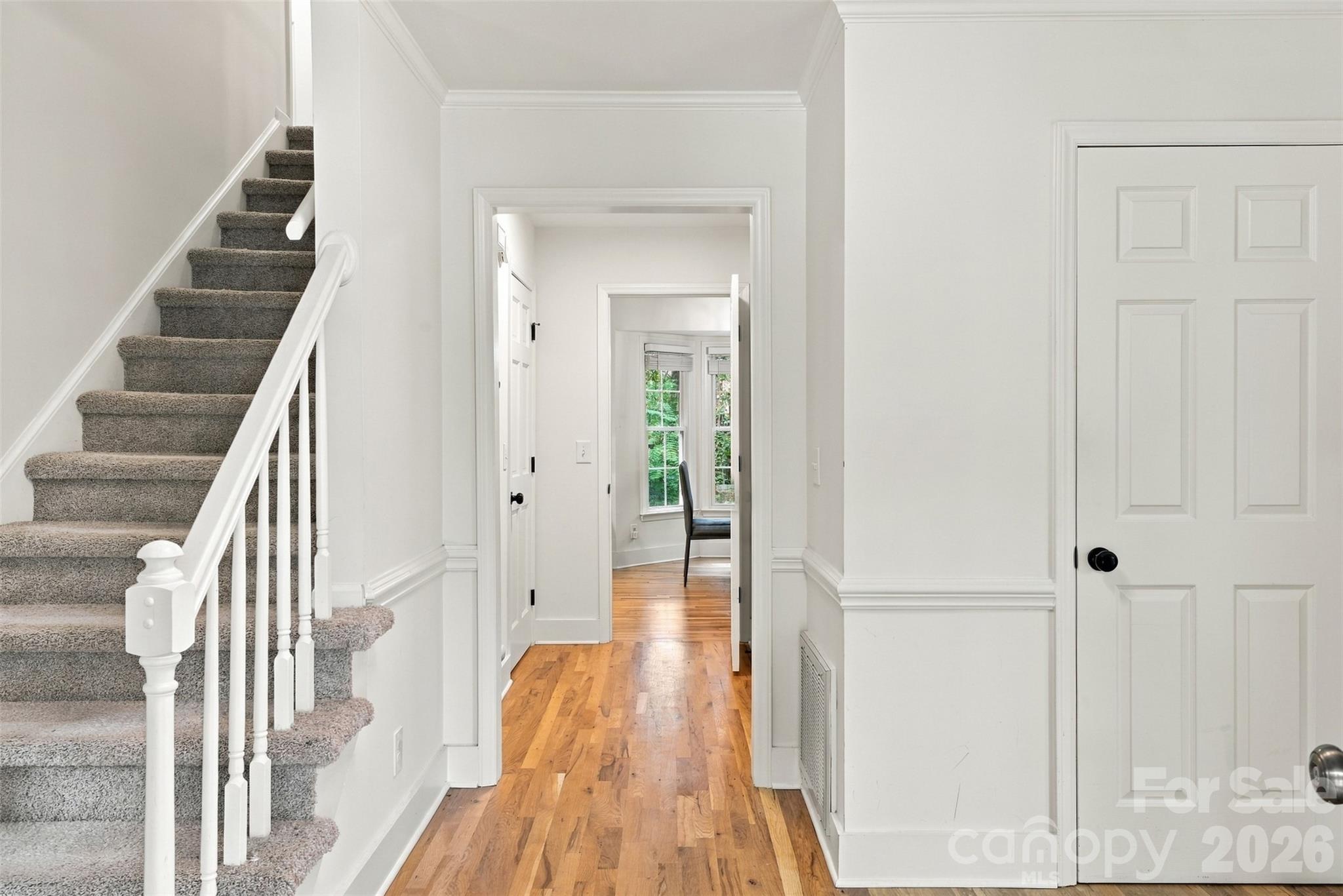 2020 Fairchelsea Way Lane Property Photo 6