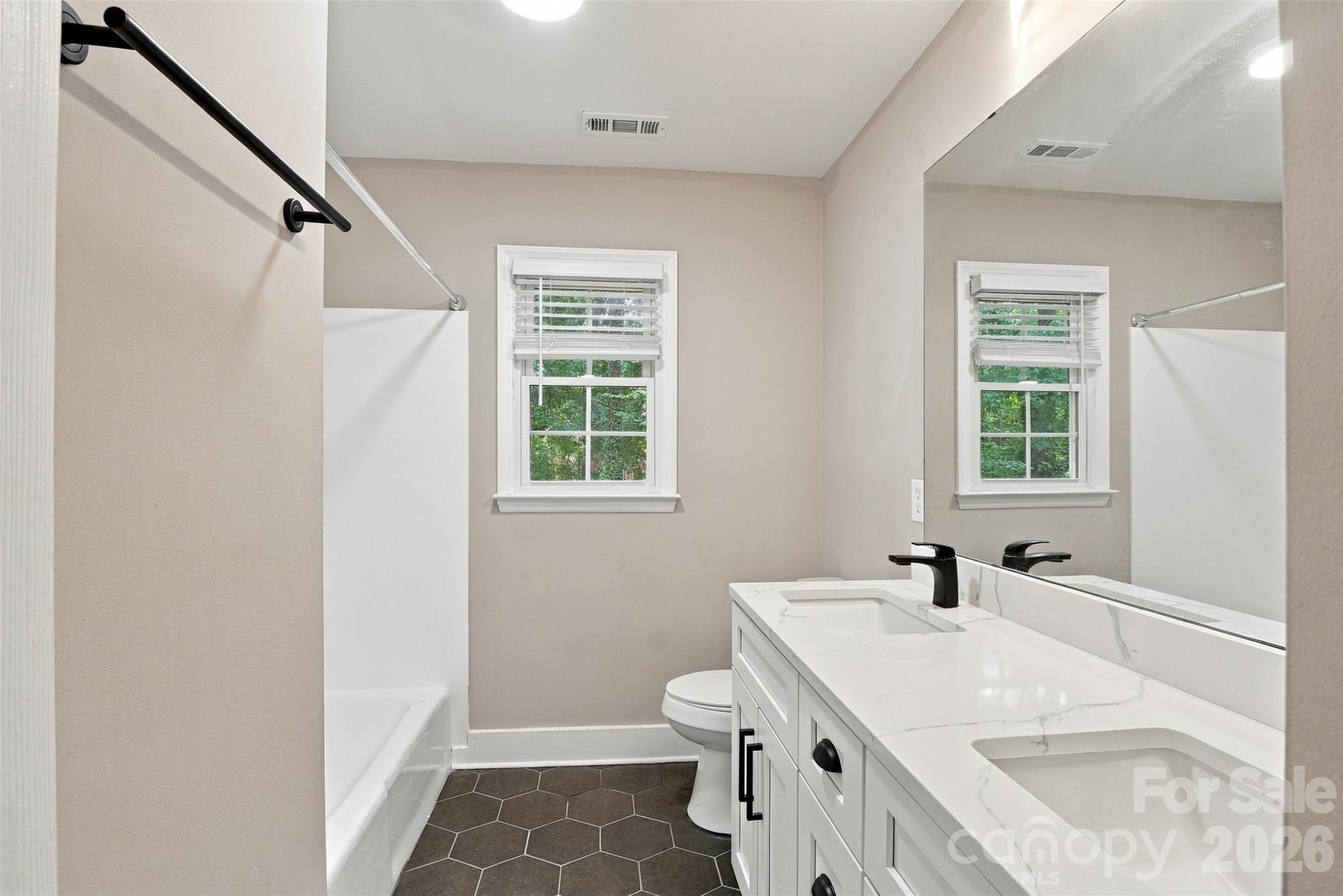 2020 Fairchelsea Way Lane Property Photo 23