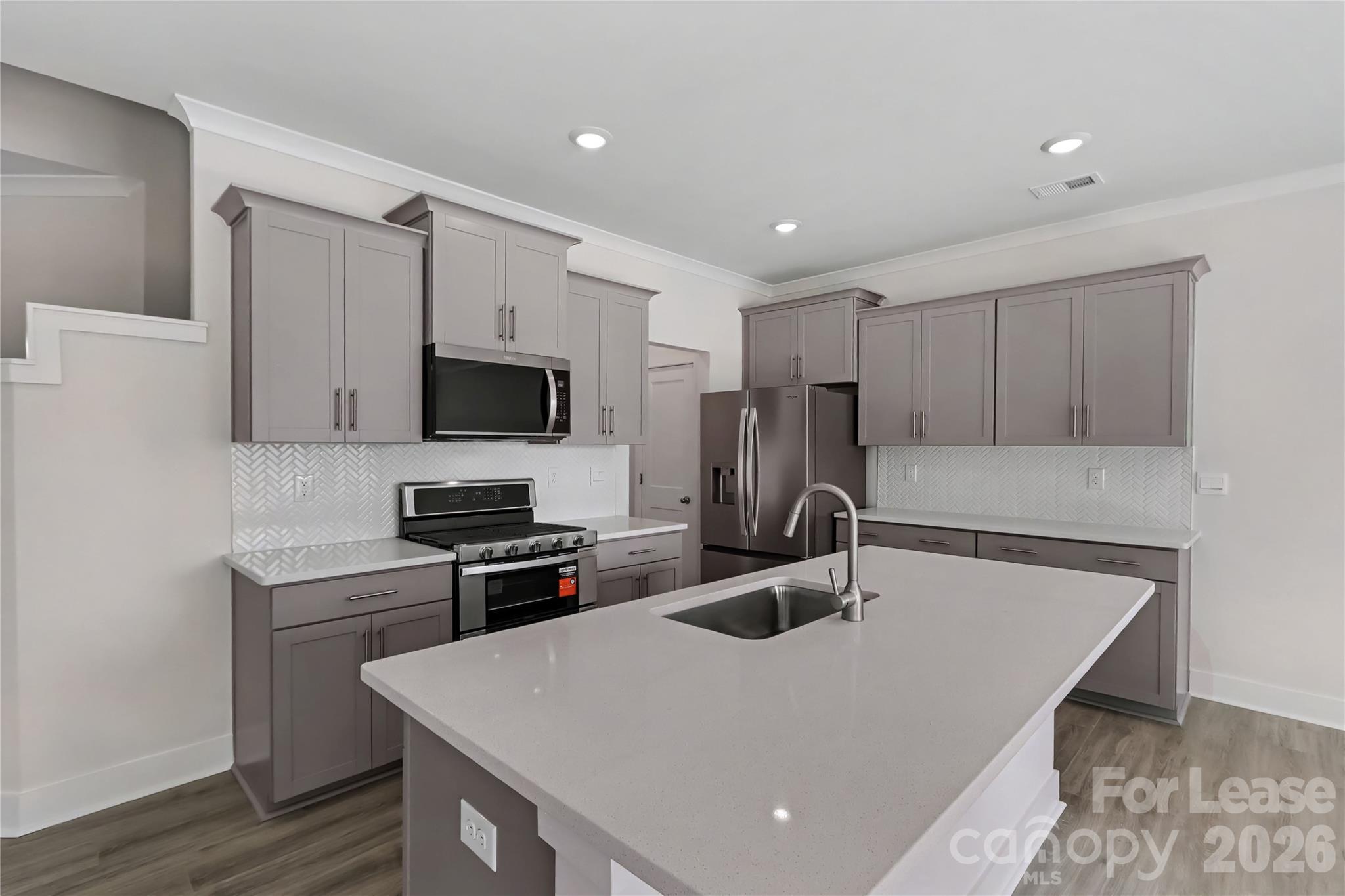 4430618 Property Photo 8
