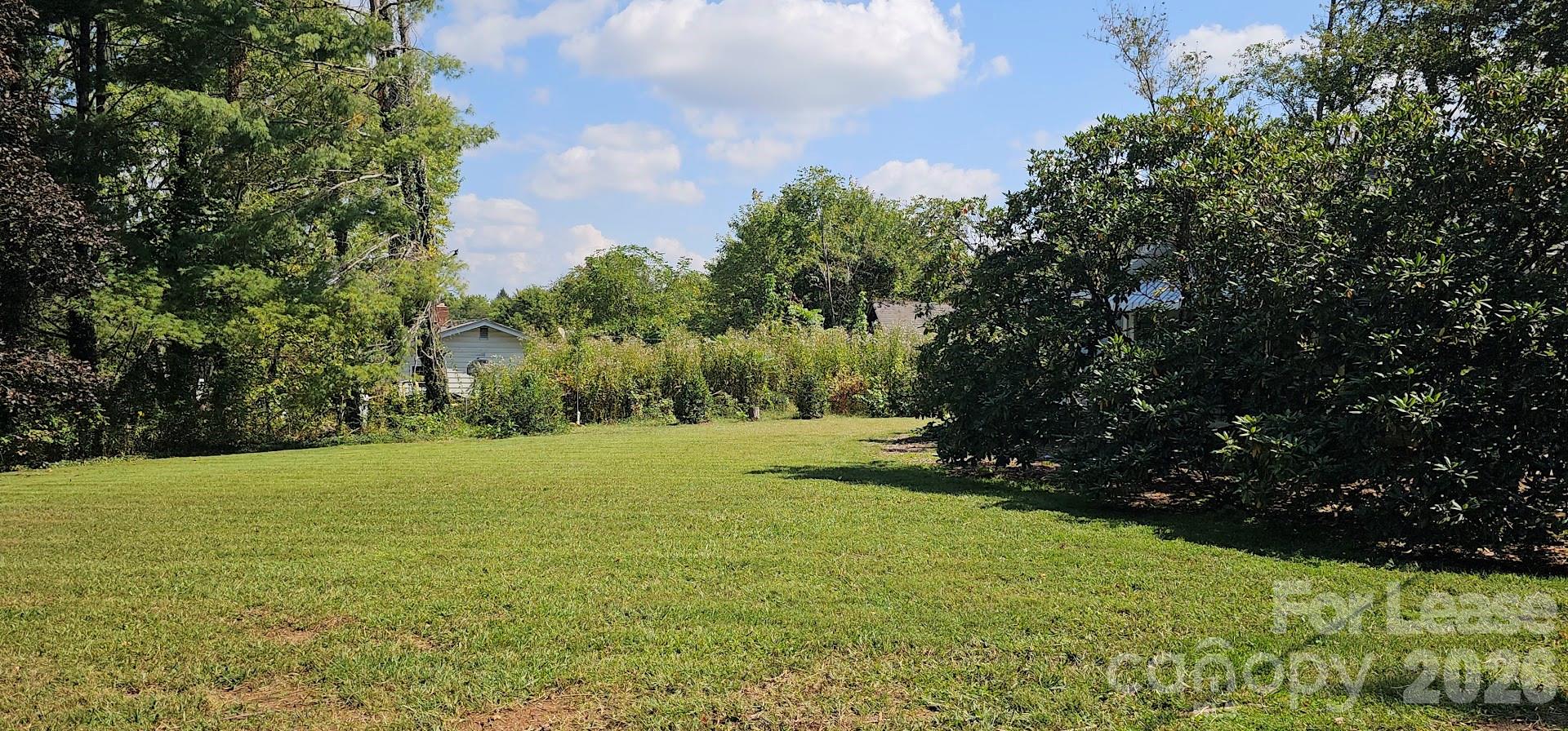 75 Oak Hill Drive Property Photo 2