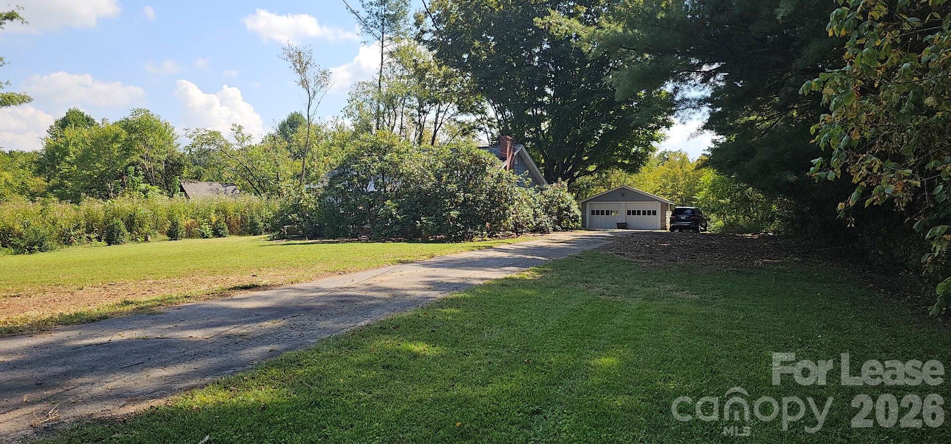 75 Oak Hill Drive Property Photo 5
