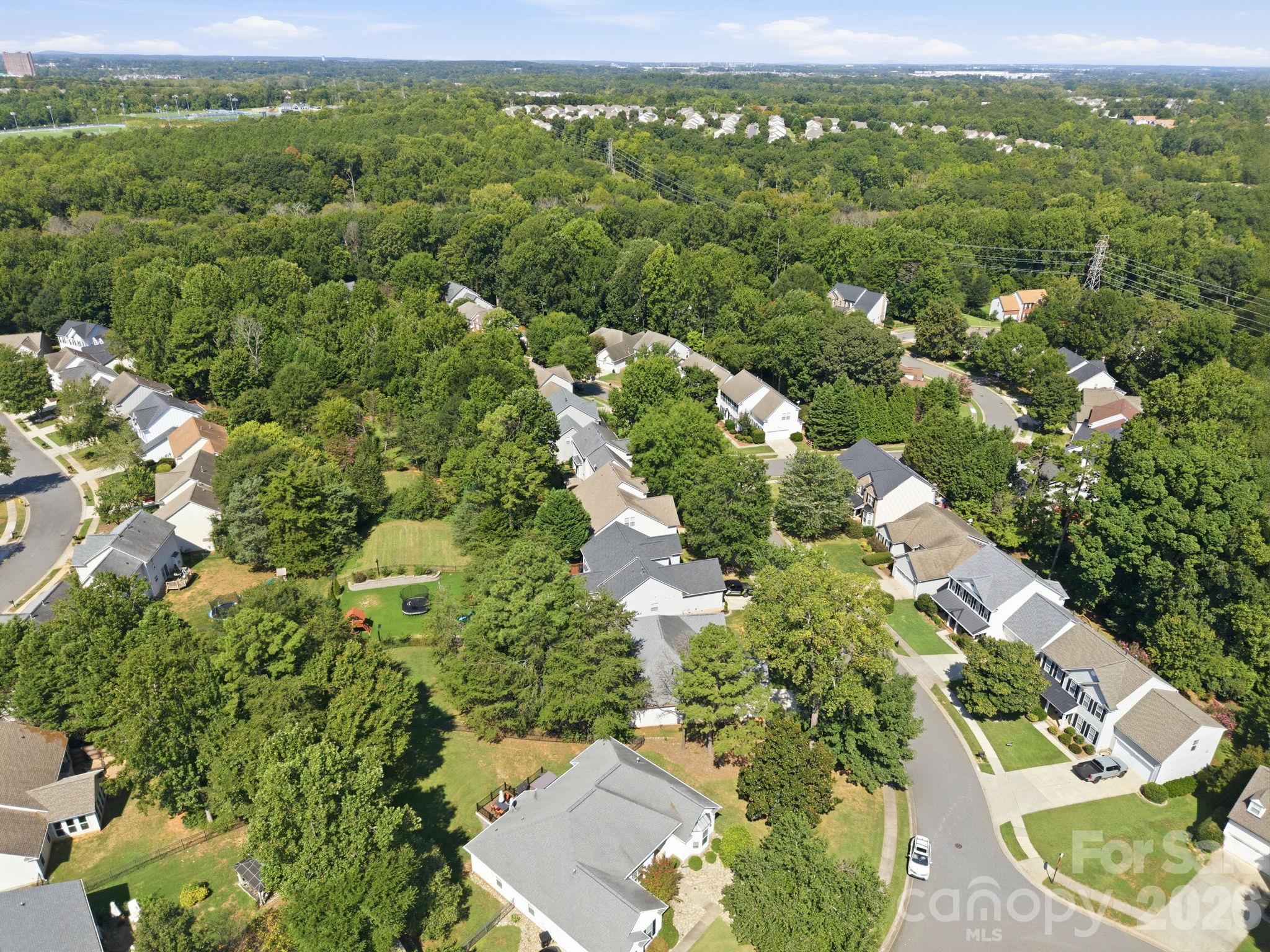 12022 Harmon Lane Property Photo 10