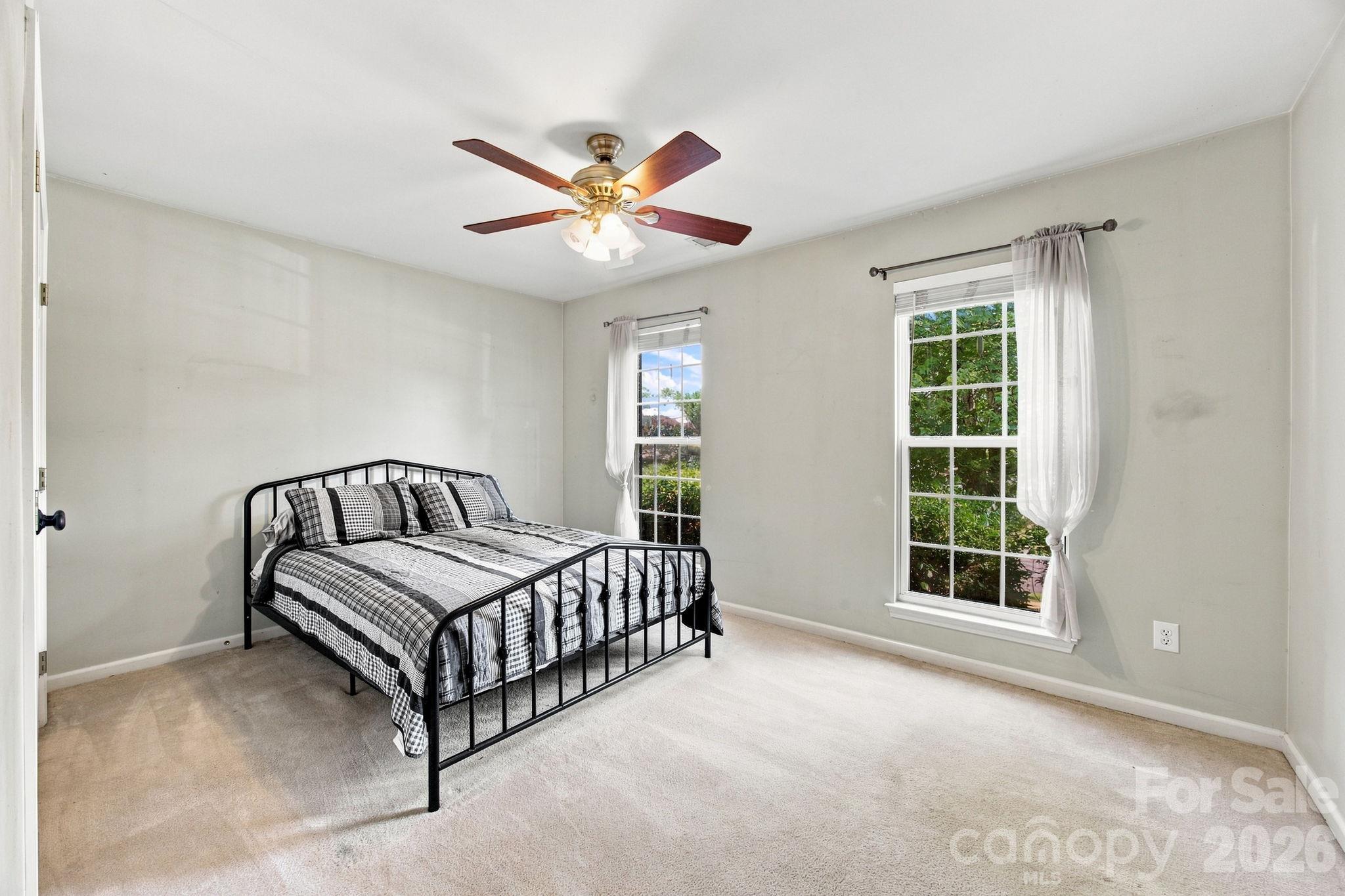 12022 Harmon Lane Property Photo 12