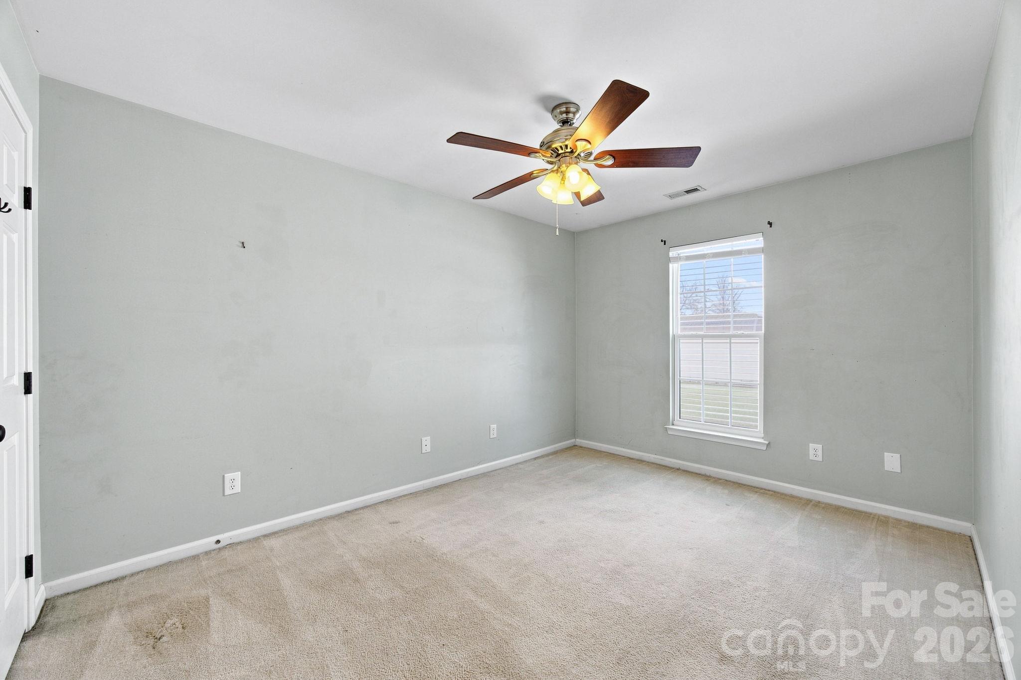 12022 Harmon Lane Property Photo 15