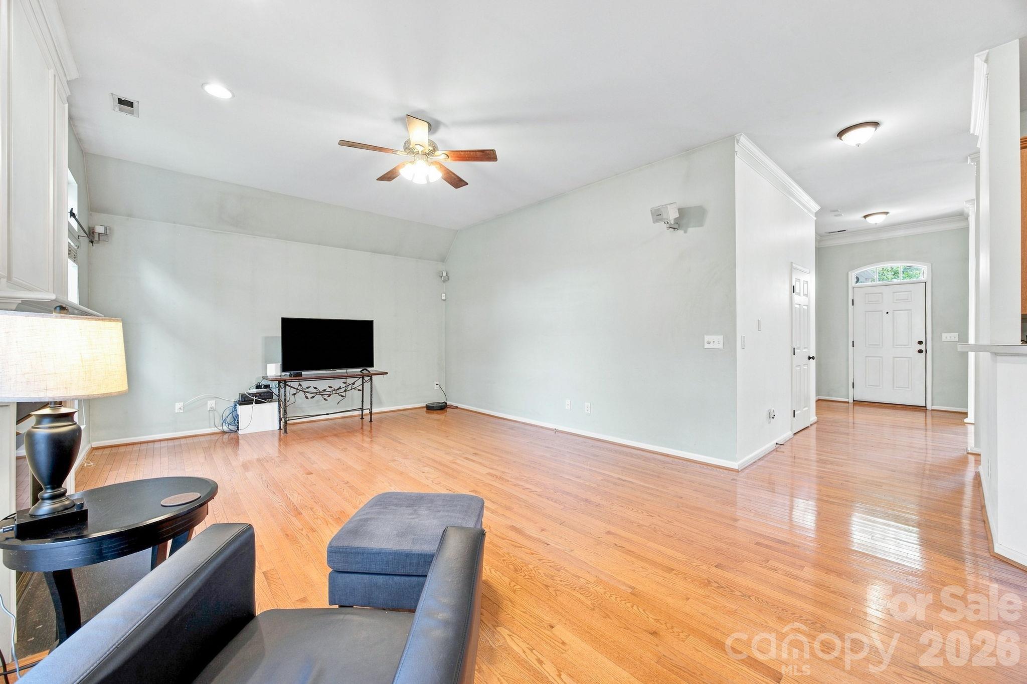 12022 Harmon Lane Property Photo 22
