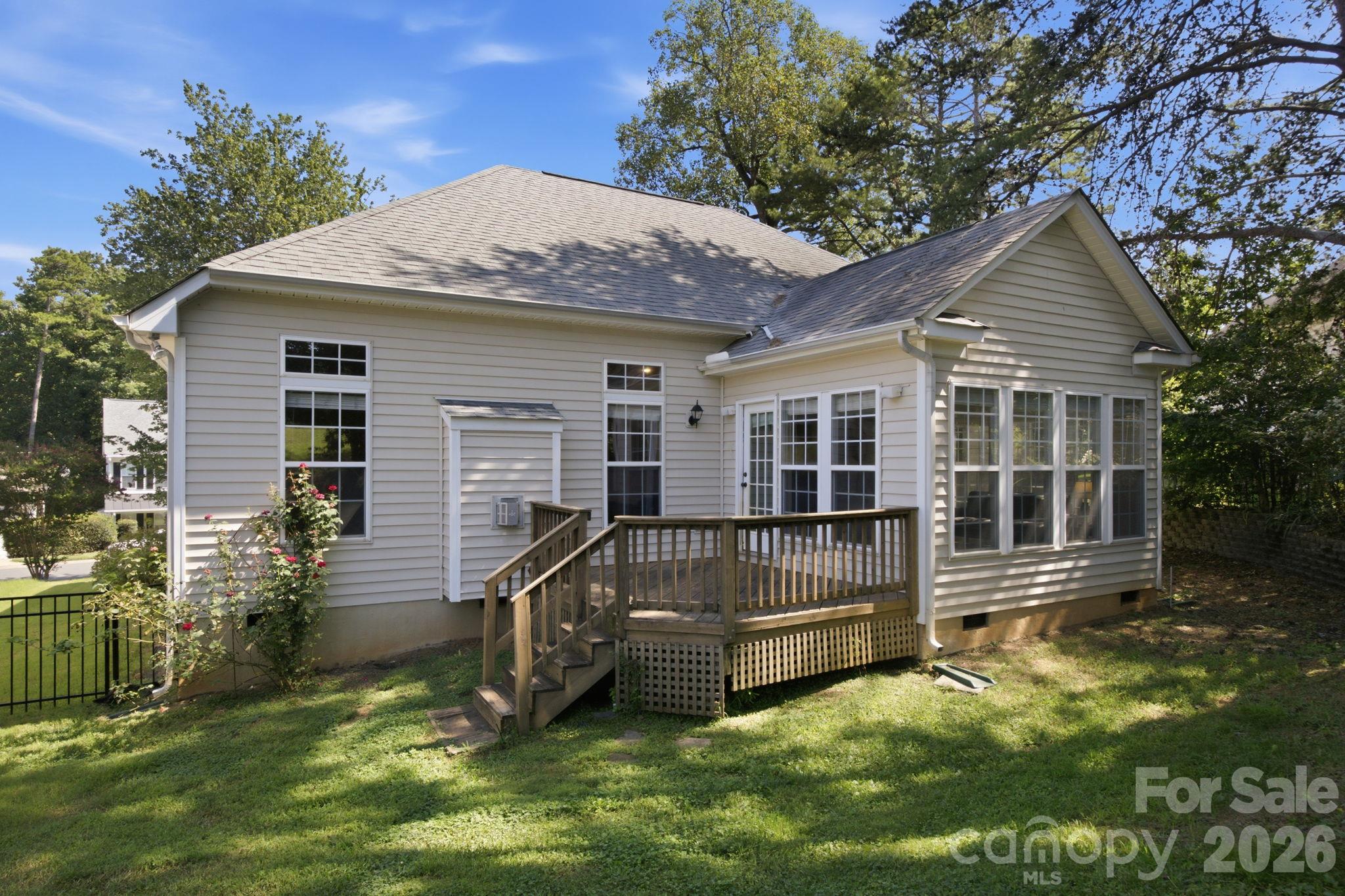 12022 Harmon Lane Property Photo 41