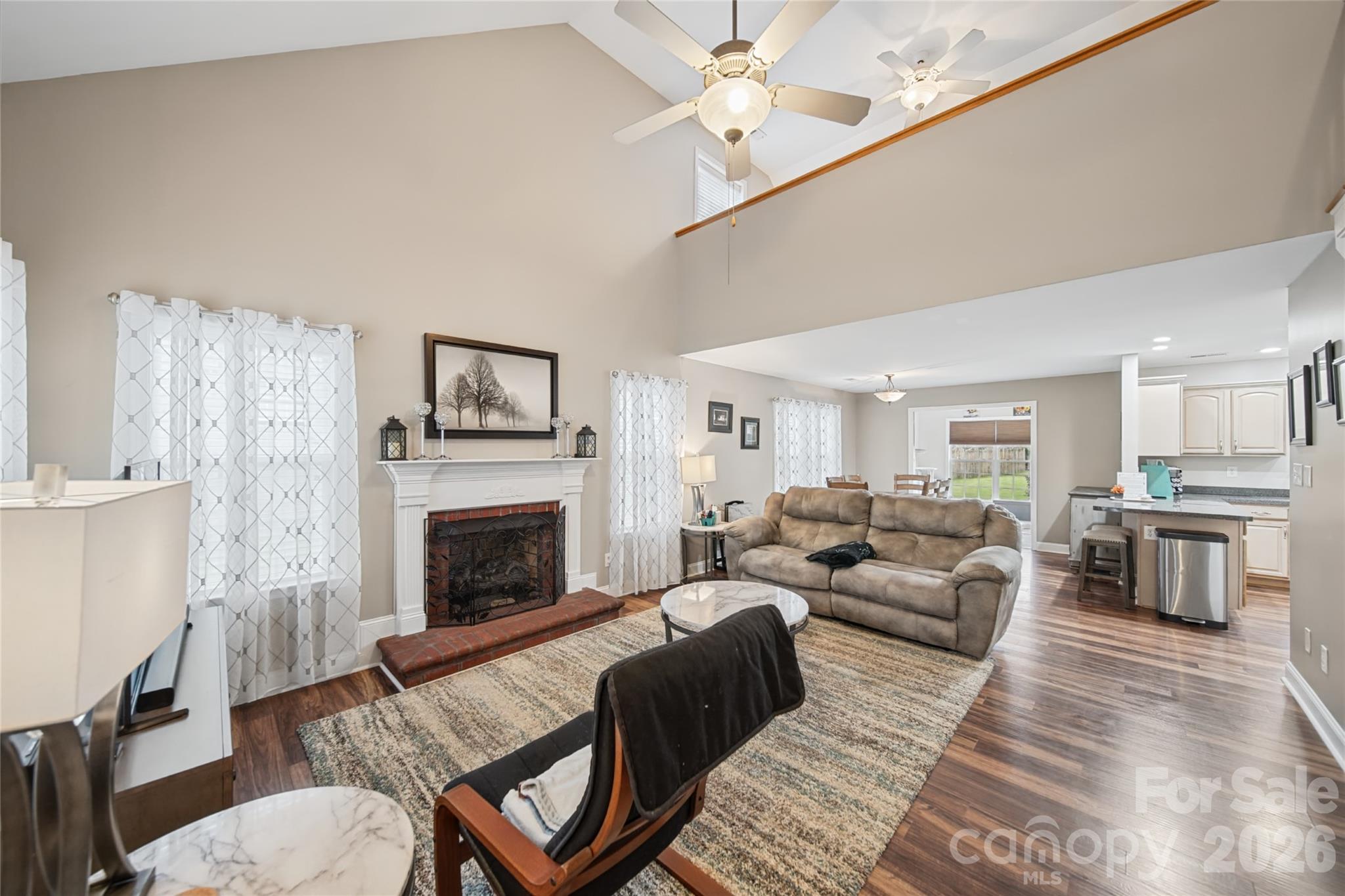 3310 Brickwood Circle Property Photo 3