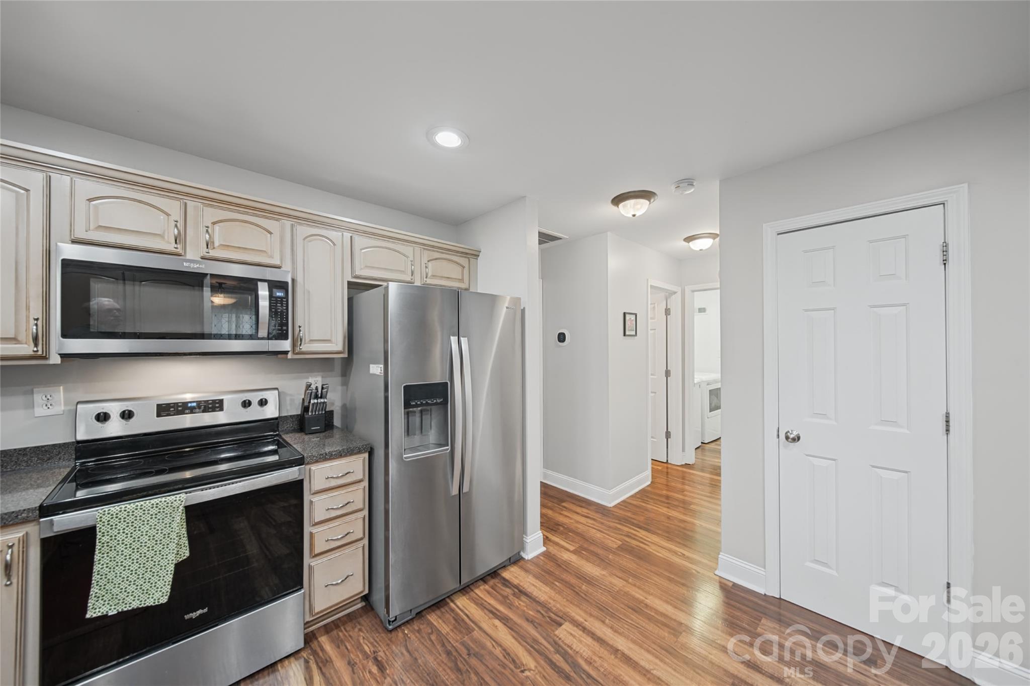 3310 Brickwood Circle Property Photo 15