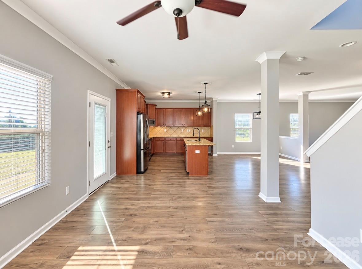 133 Altondale Drive Property Photo 3