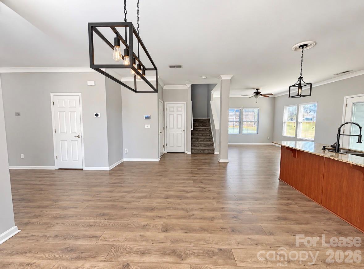 133 Altondale Drive Property Photo 4
