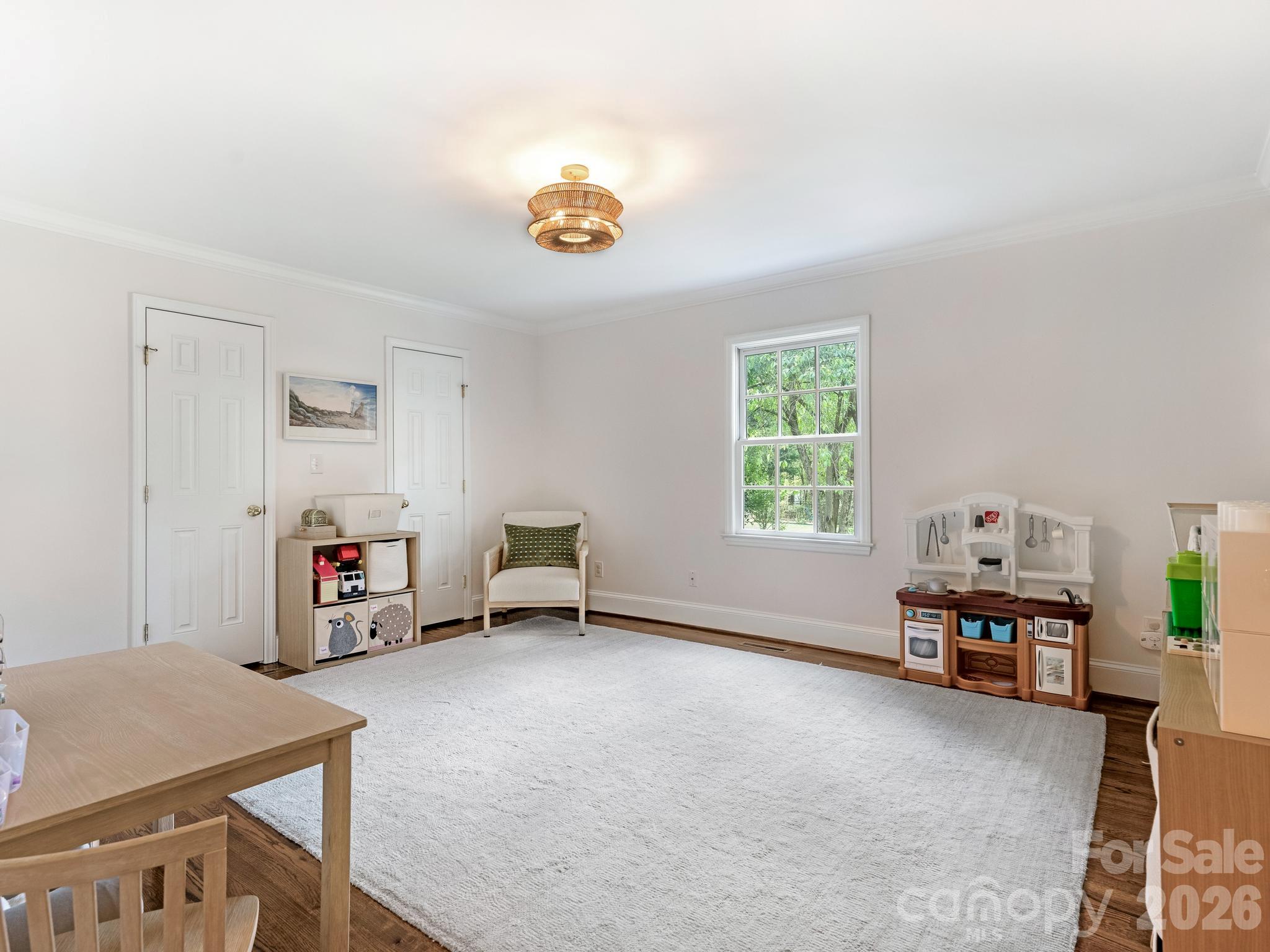 4218 Chelmsford Road Property Photo 6