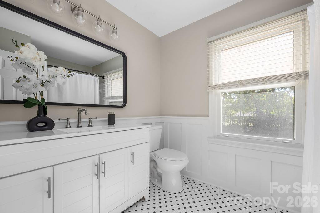 9423 Whitethorn Drive Property Photo 34