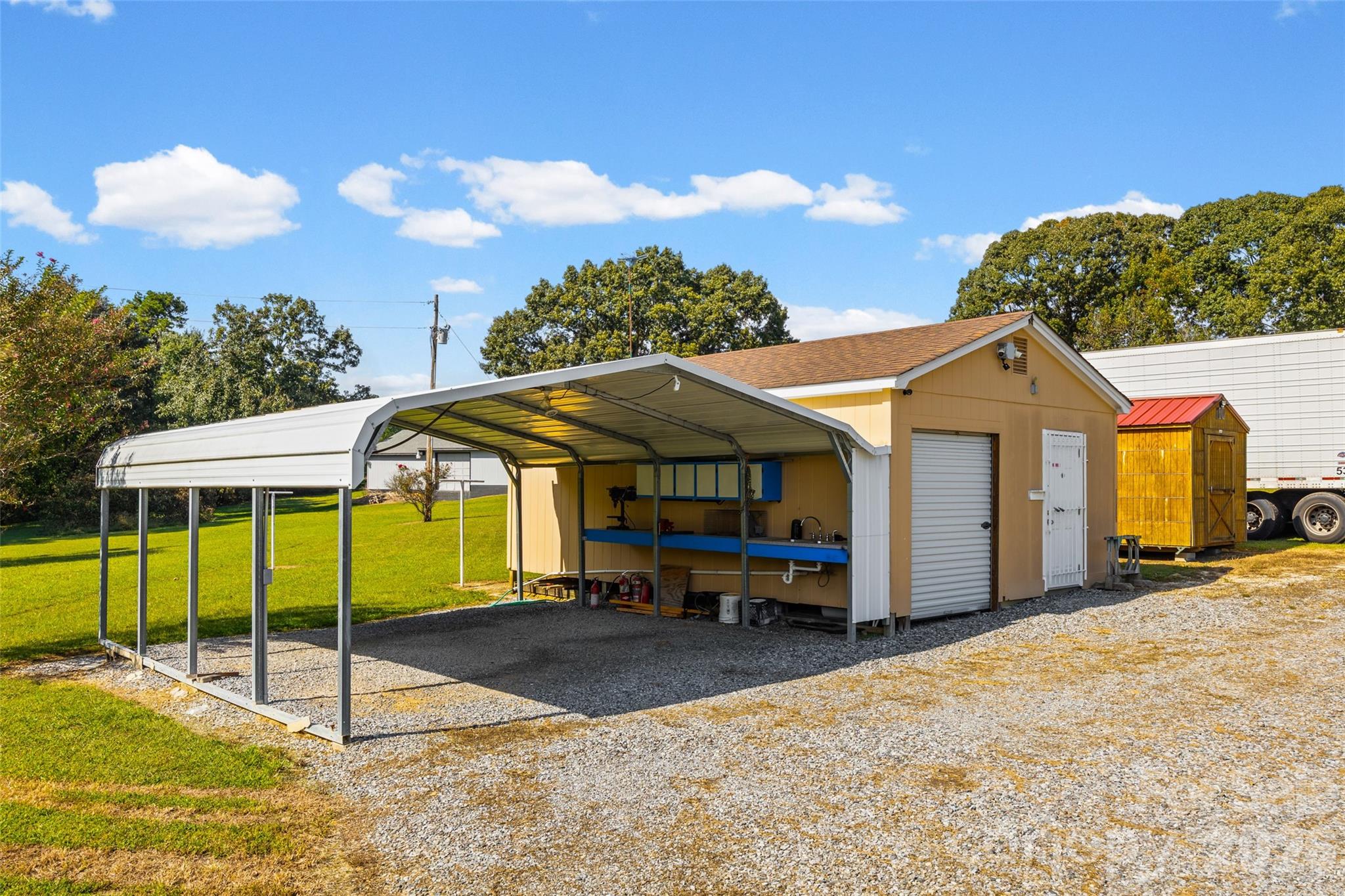 106 Misty Lane Property Photo 22