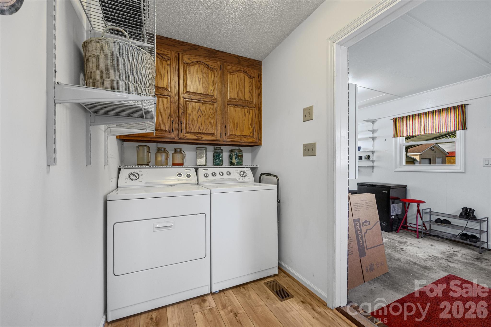 106 Misty Lane Property Photo 32
