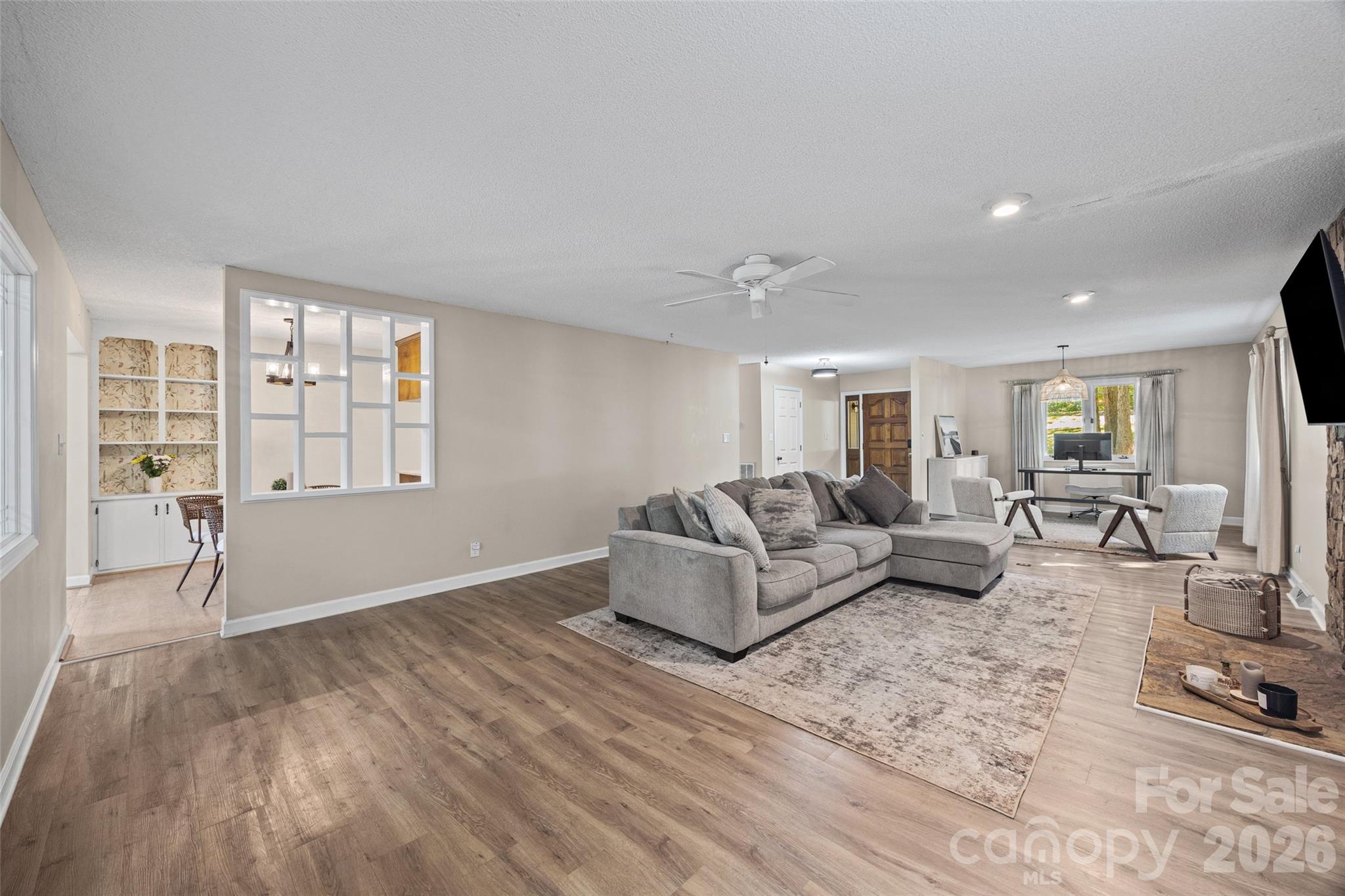 1465 Friar Road Property Photo 4