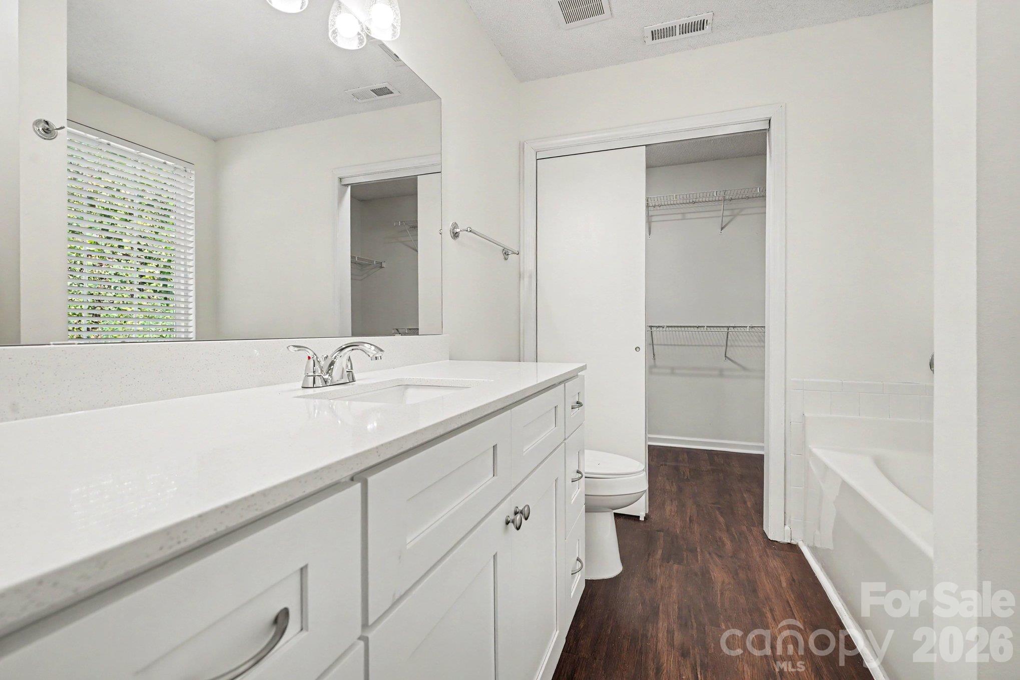 4609 Avalon Forest Lane Property Photo 14
