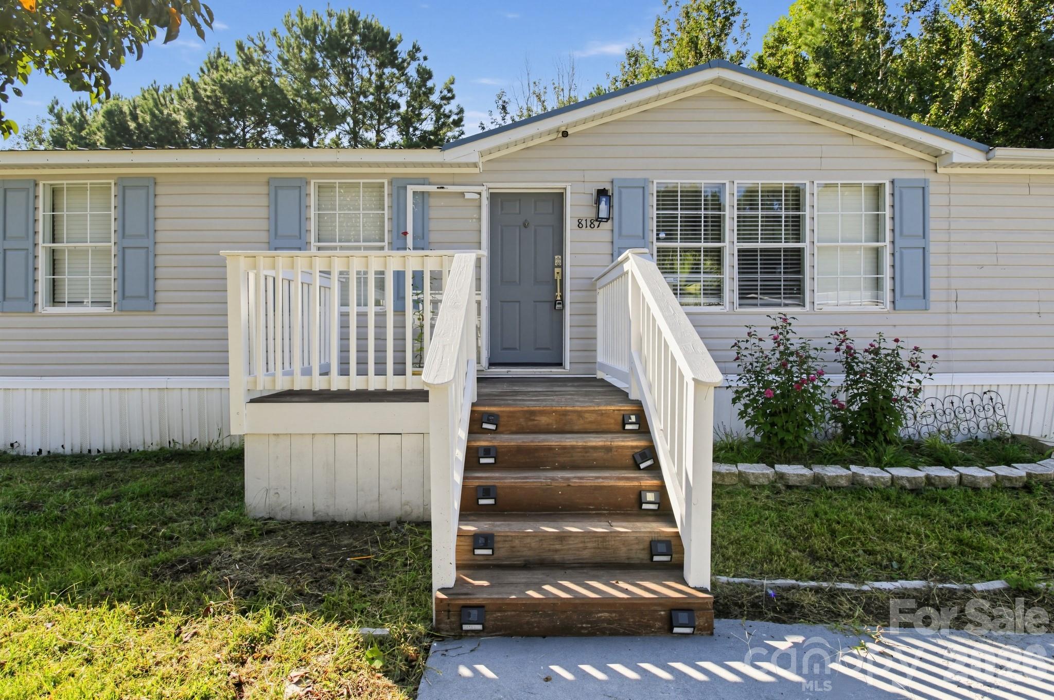 8187 Woodland Drive Property Photo 1