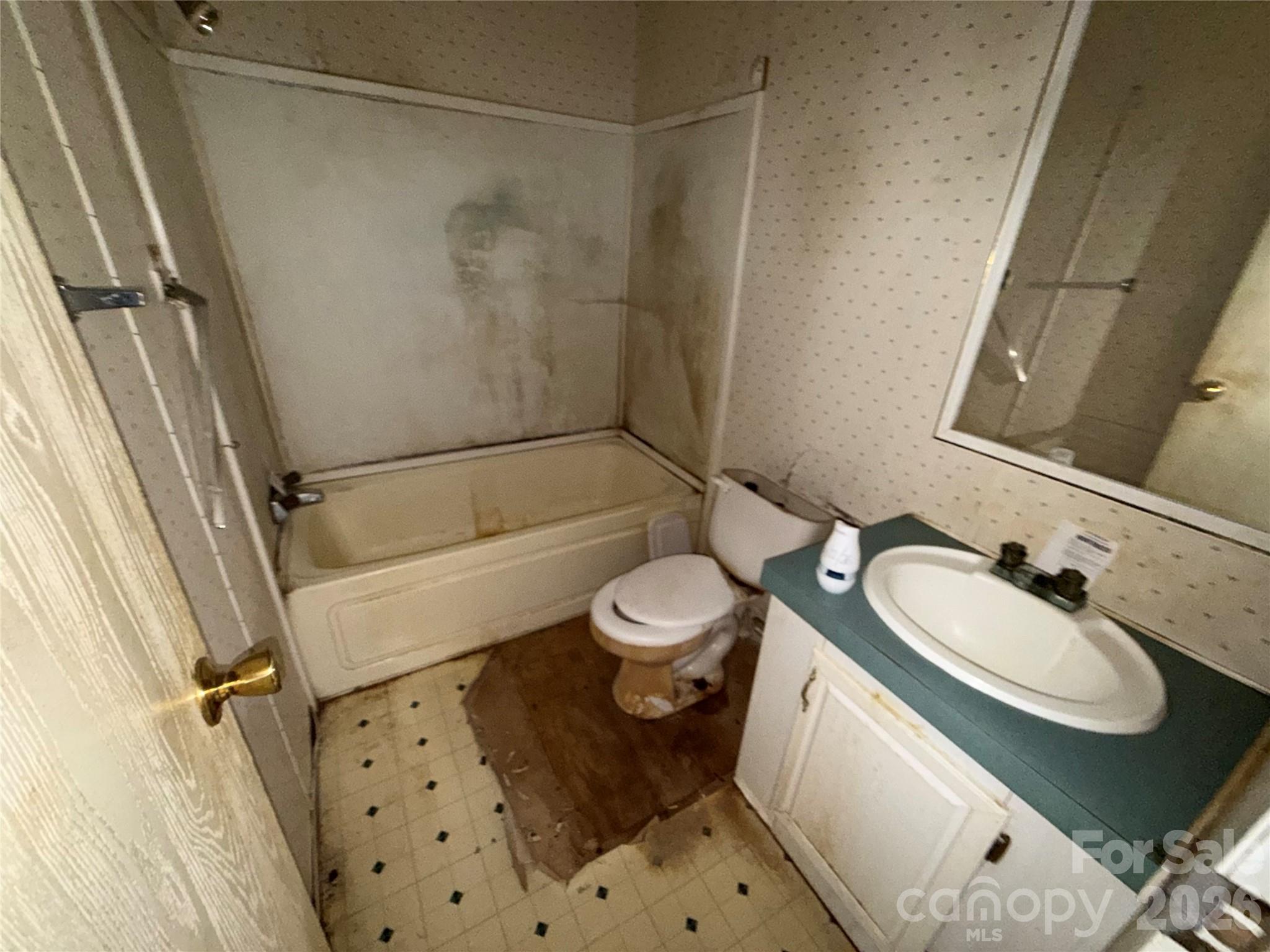 176 Mandy Lane Property Photo 12