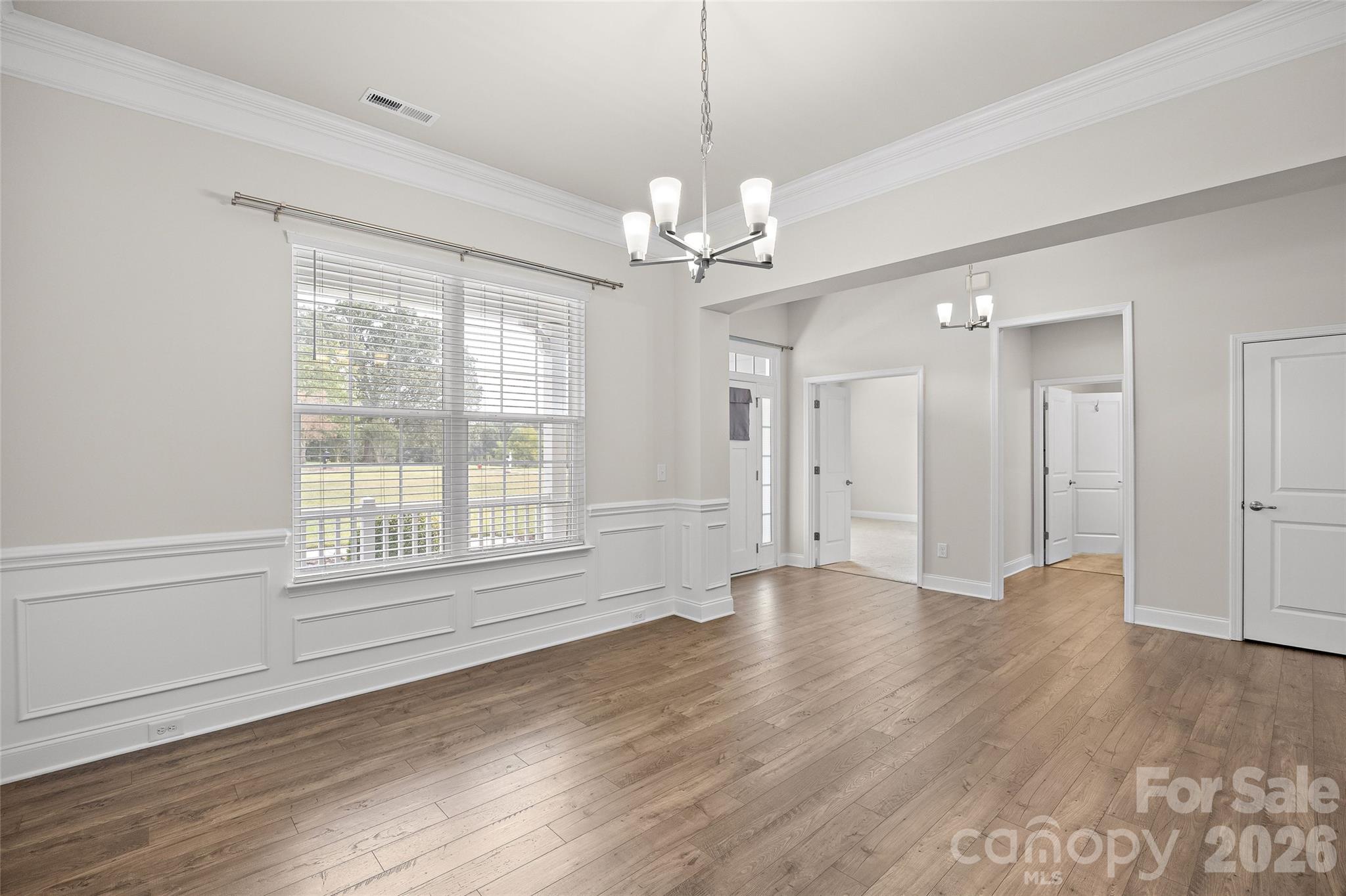 245 Glenwood Drive Property Photo 16