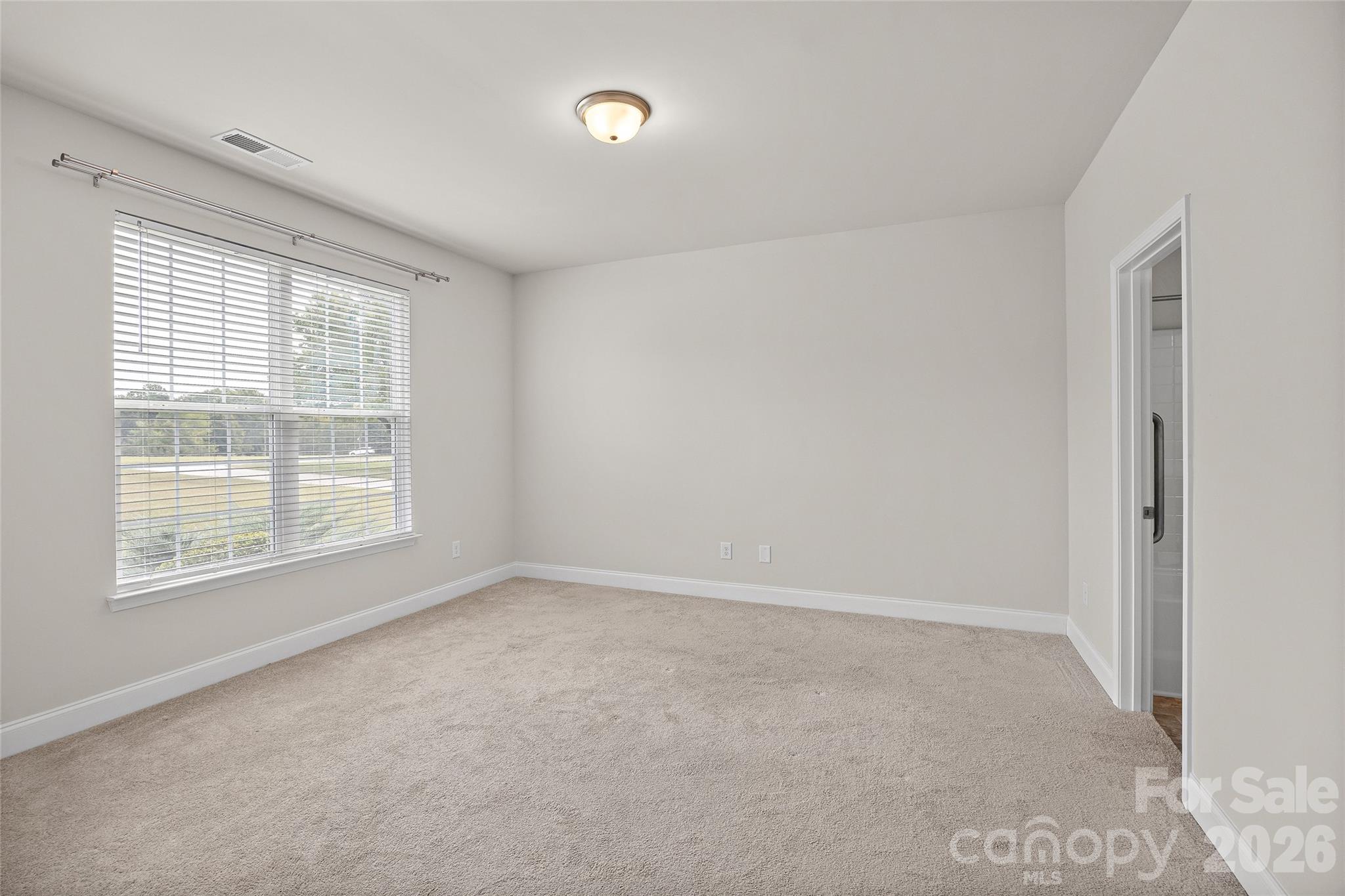 245 Glenwood Drive Property Photo 18