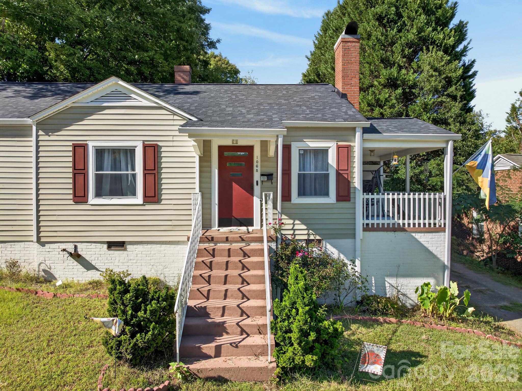 1068 14th Avenue Property Photo 12