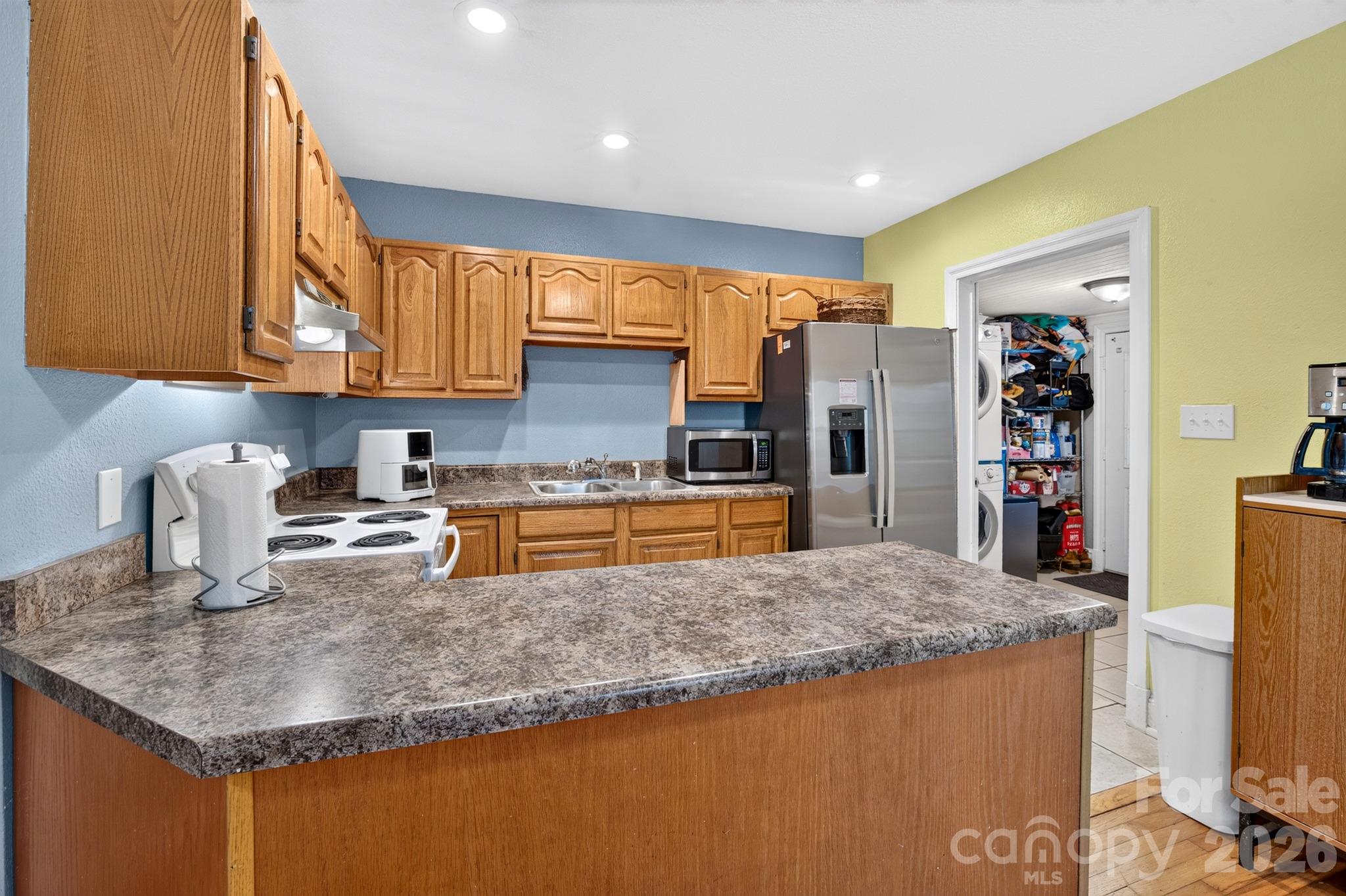 1068 14th Avenue Property Photo 25