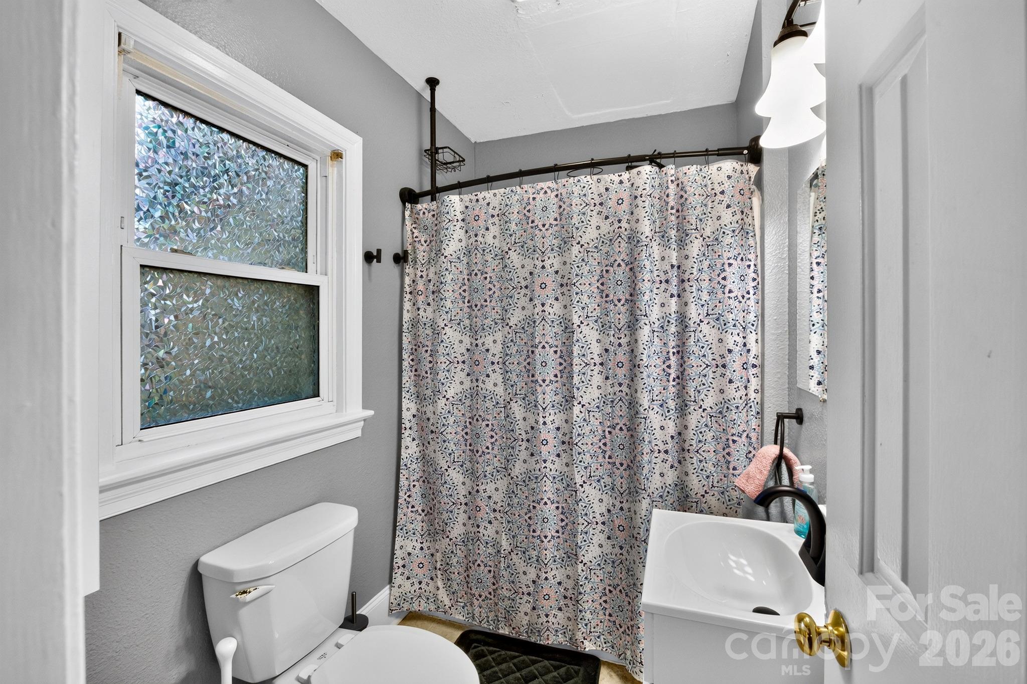 1068 14th Avenue Property Photo 37