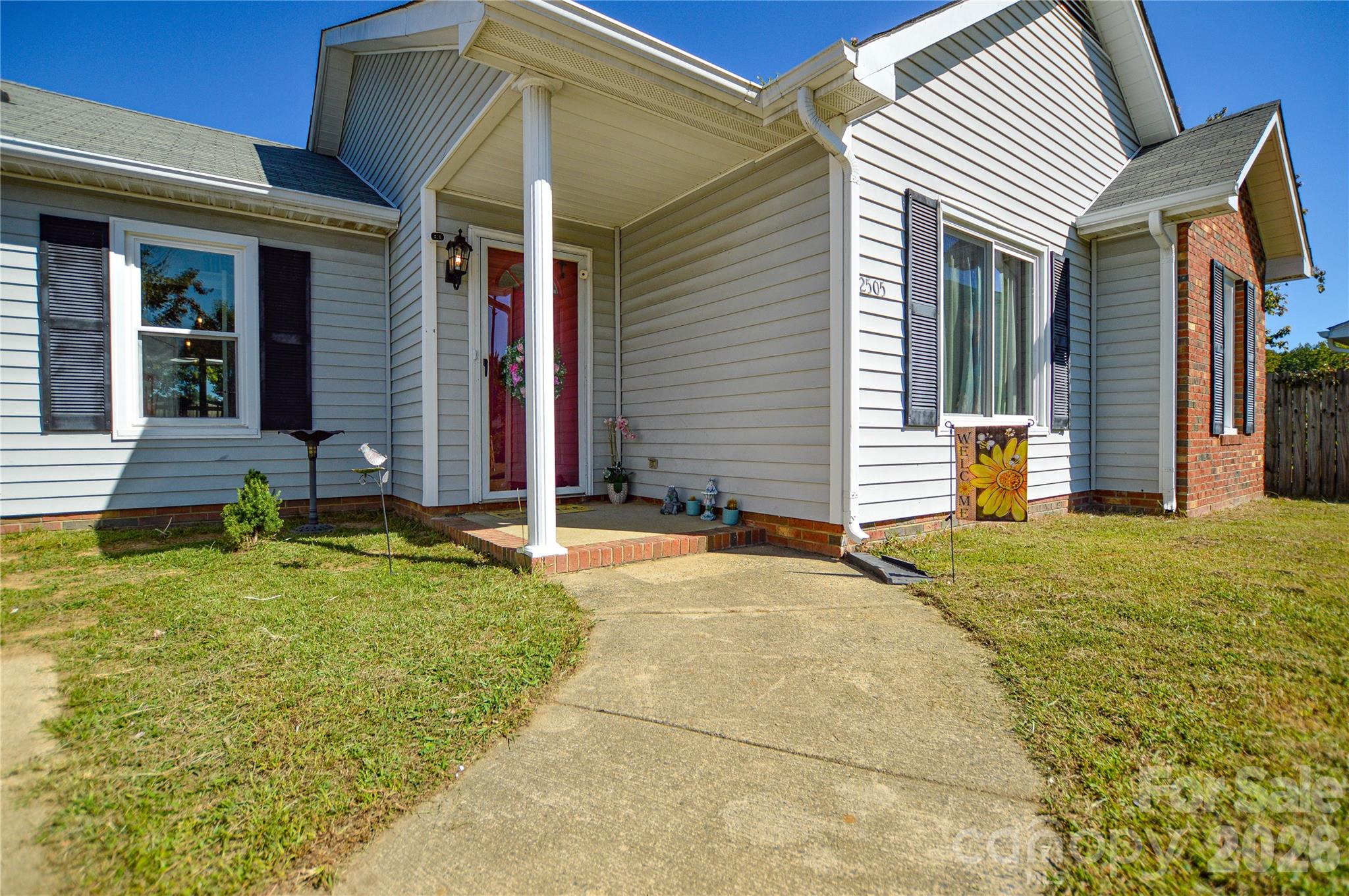 2505 Justin Court Property Photo 2