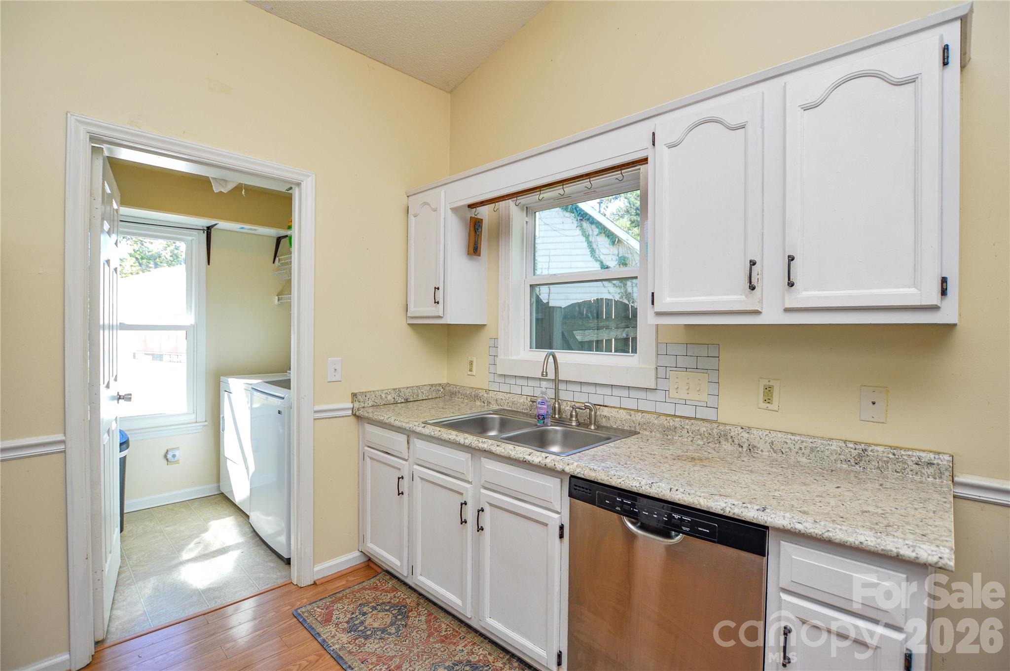 2505 Justin Court Property Photo 9