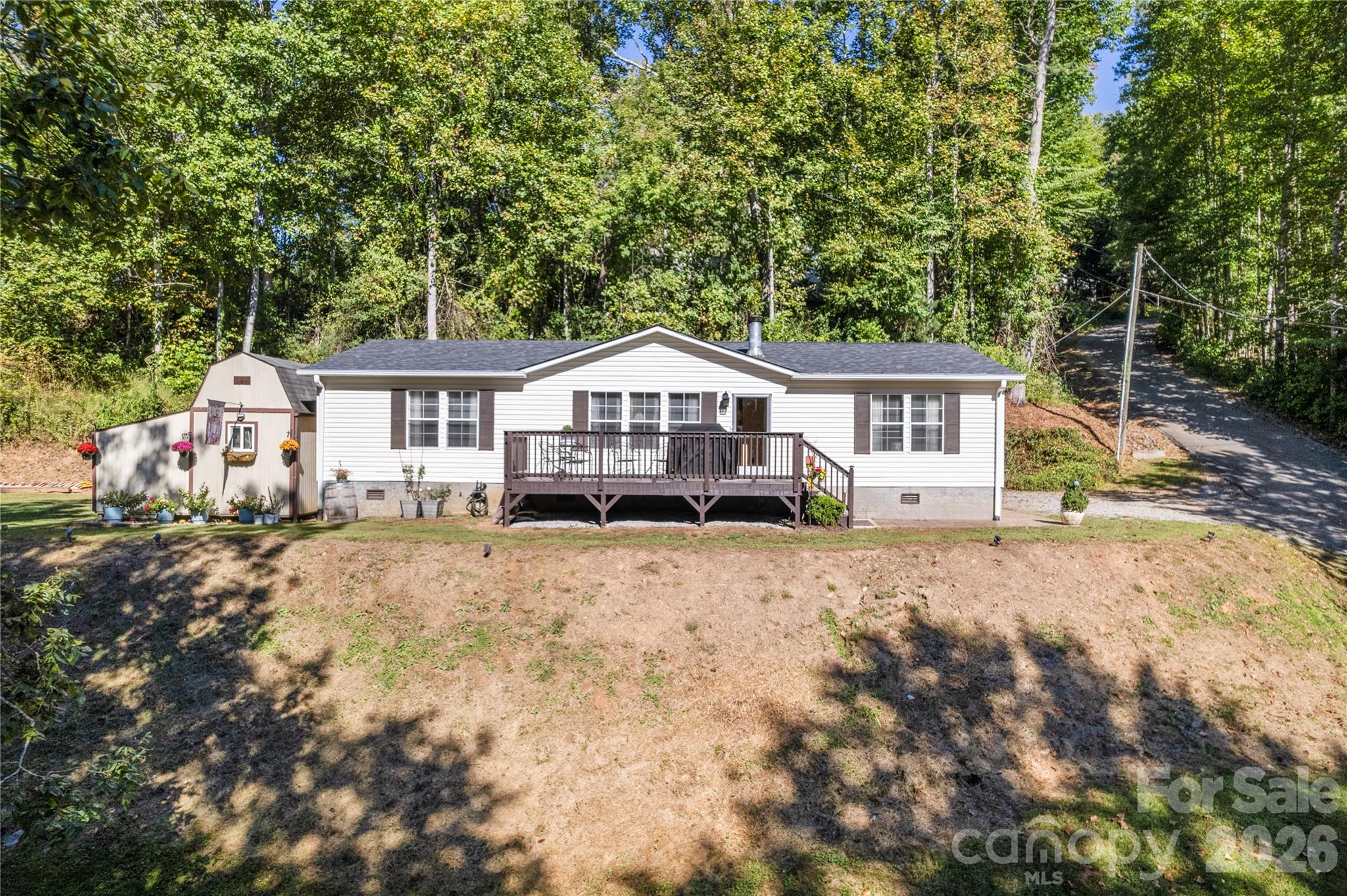 183 Gobbler Circle Property Photo 1