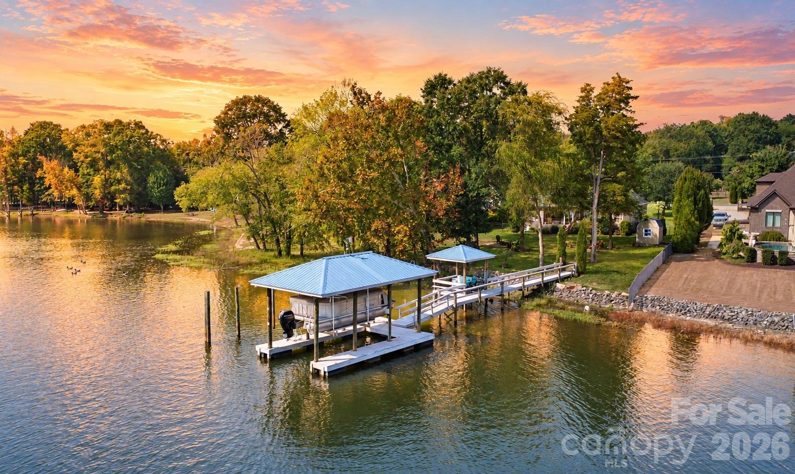 844 Armstrong Road Property Photo 4