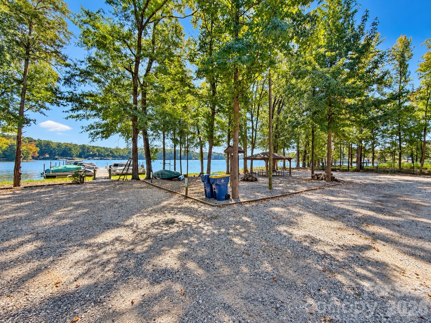 844 Armstrong Road Property Photo 38