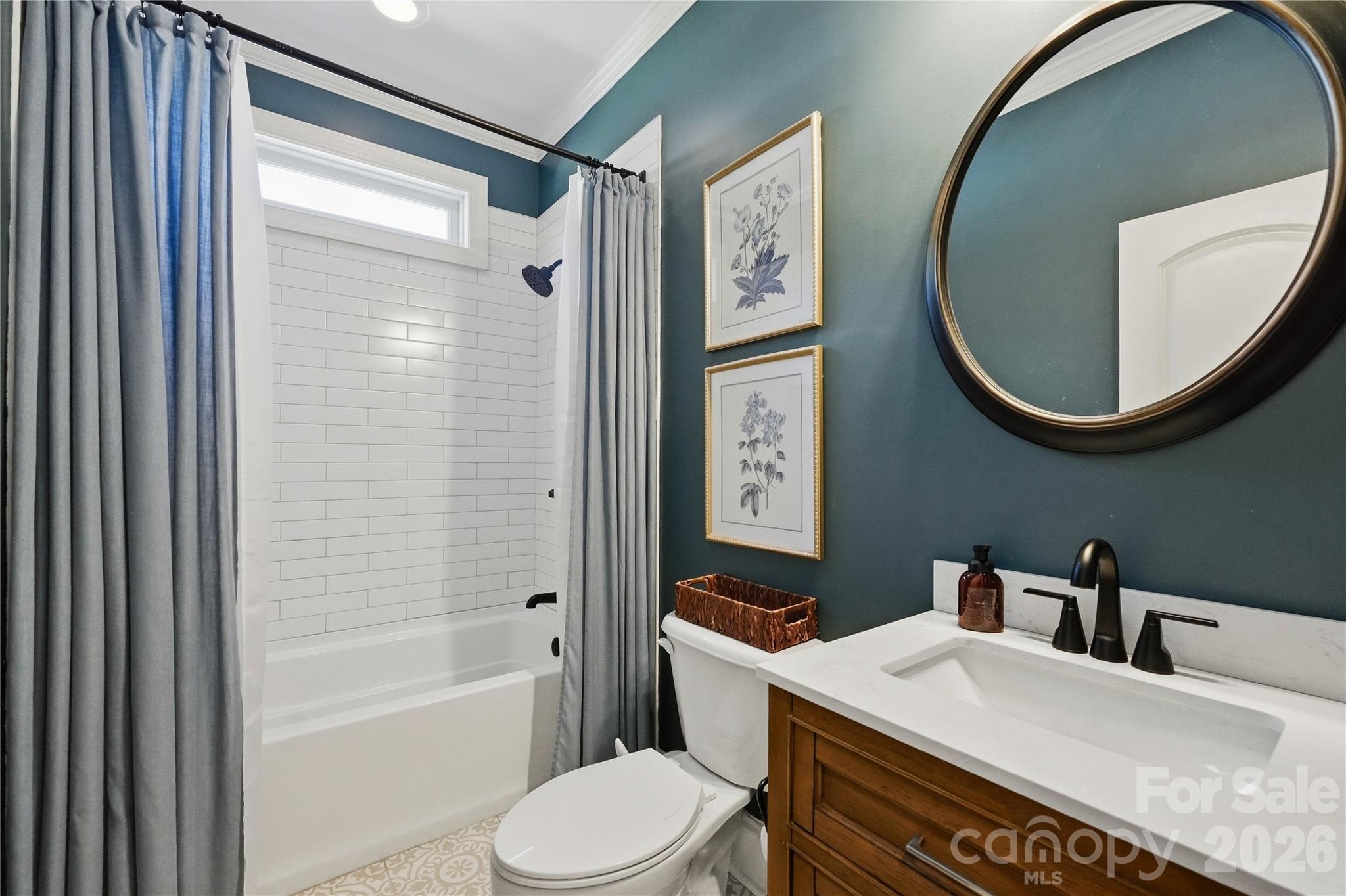 28015 Villa Walk Lane Property Photo 10