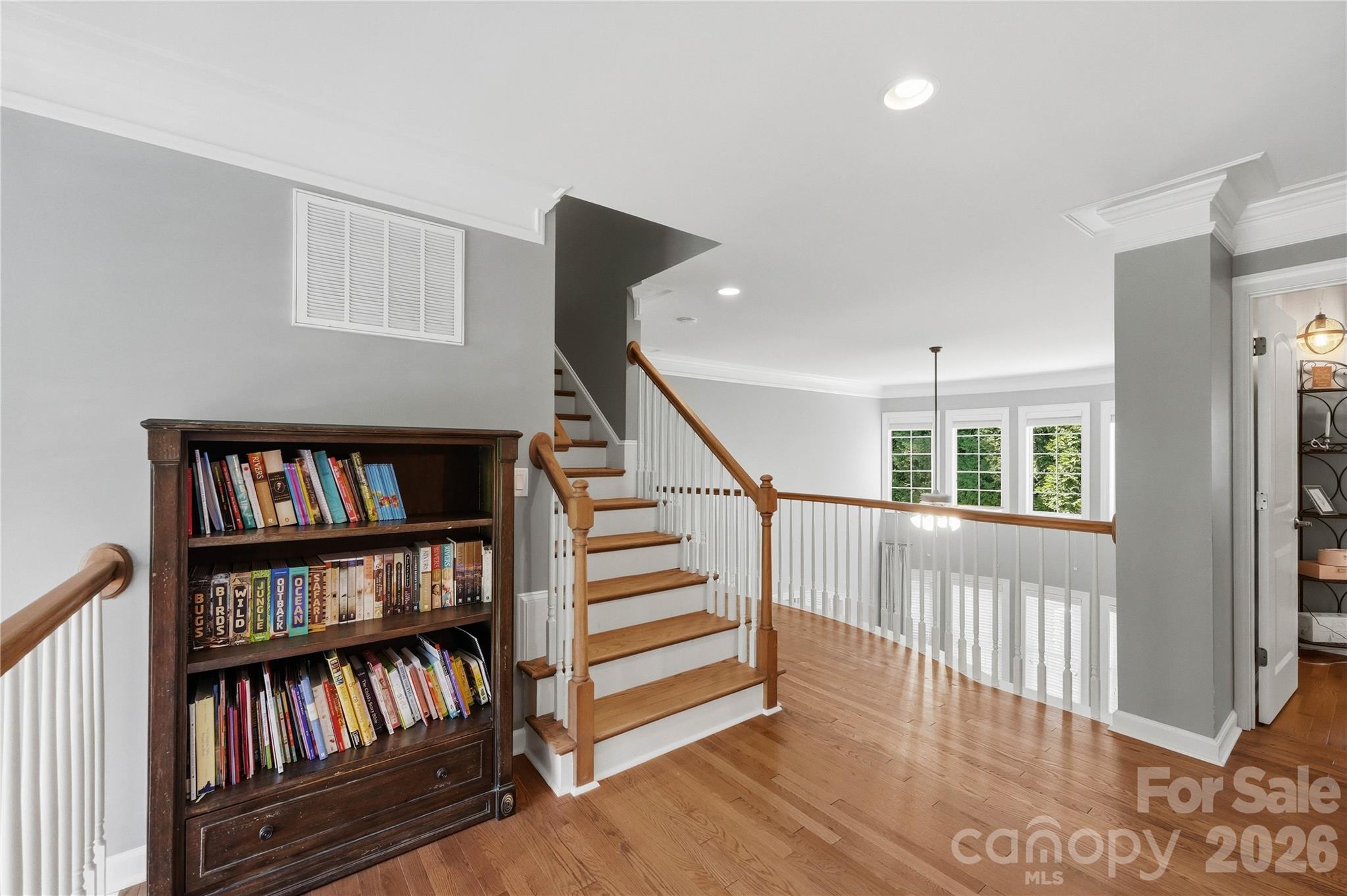 28015 Villa Walk Lane Property Photo 37