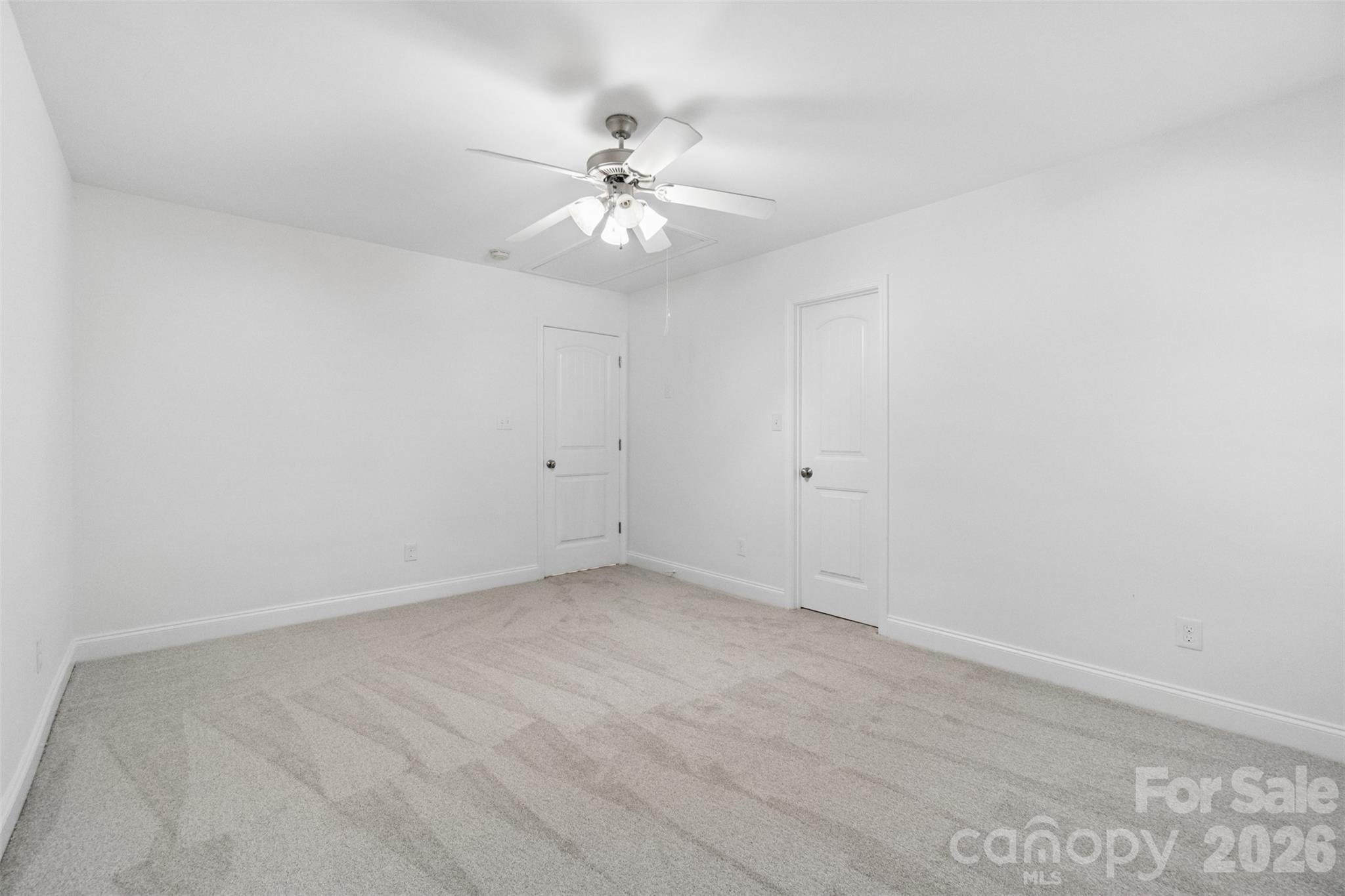5316 Griffith Road Property Photo 21