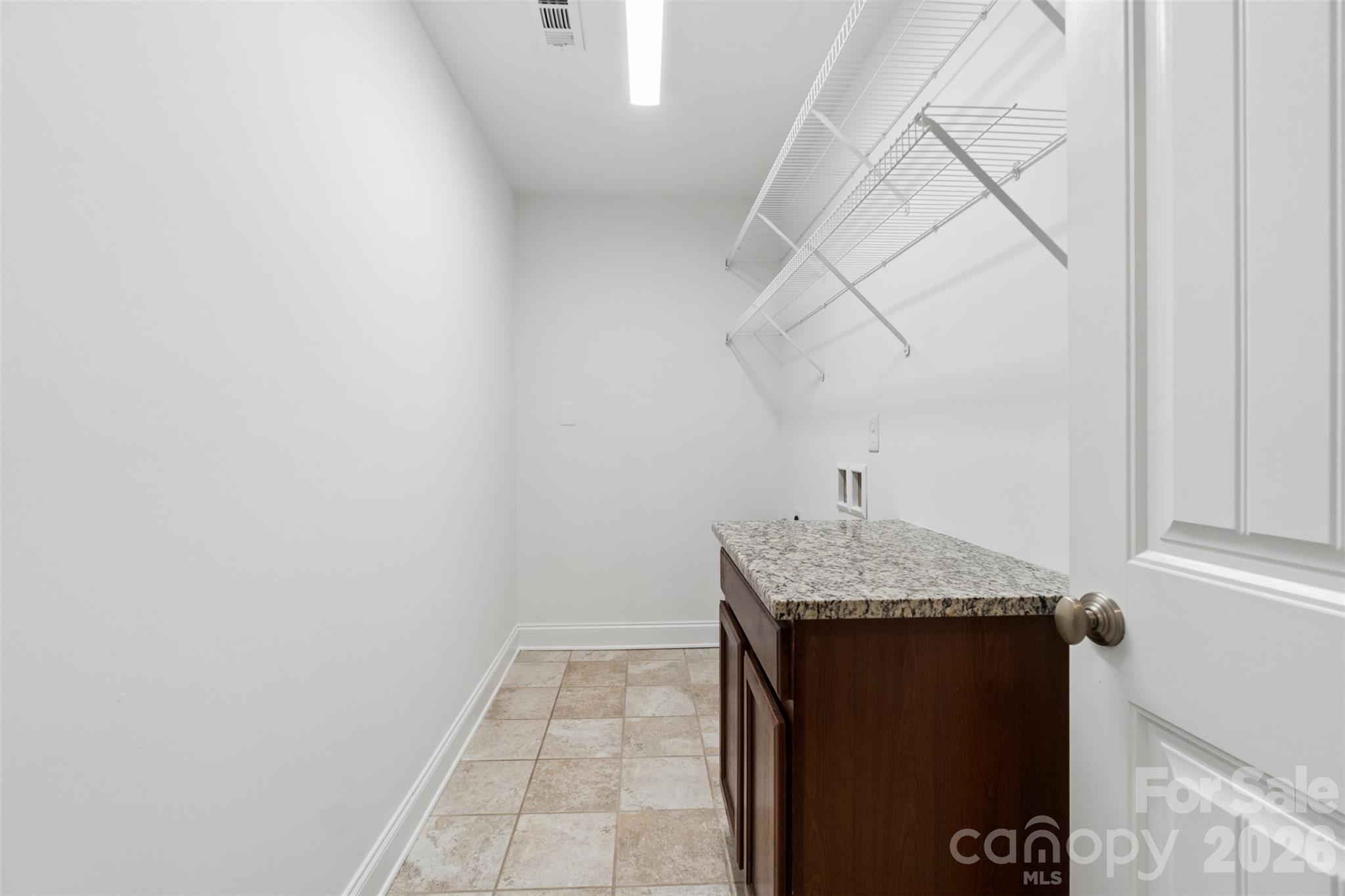 5316 Griffith Road Property Photo 22