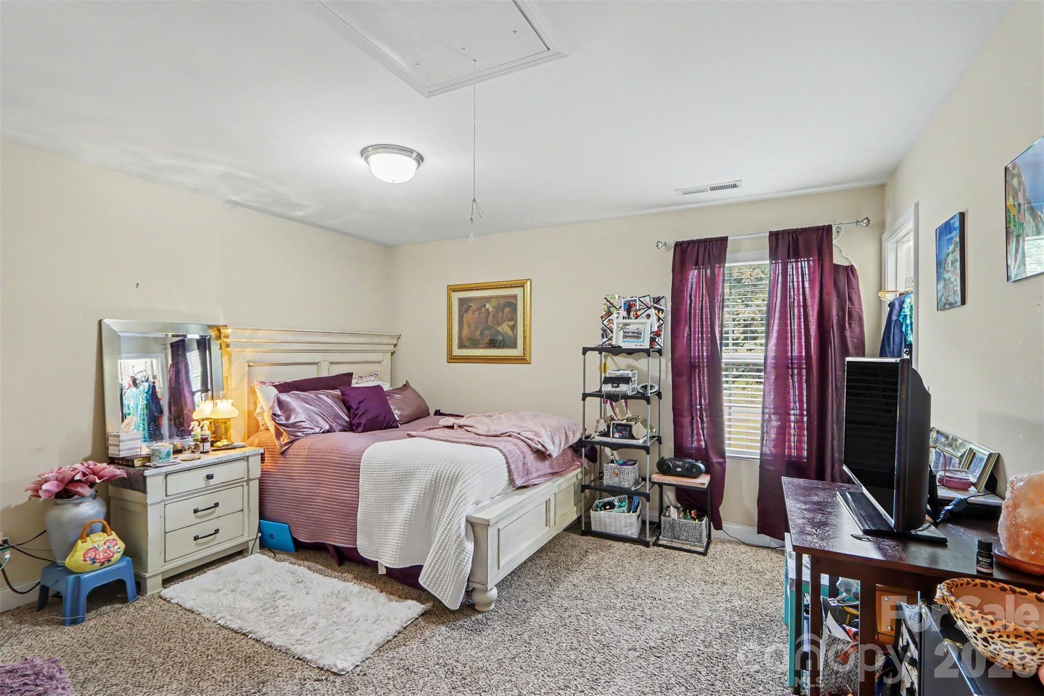 8813 Crape Myrtle Drive Property Photo 22