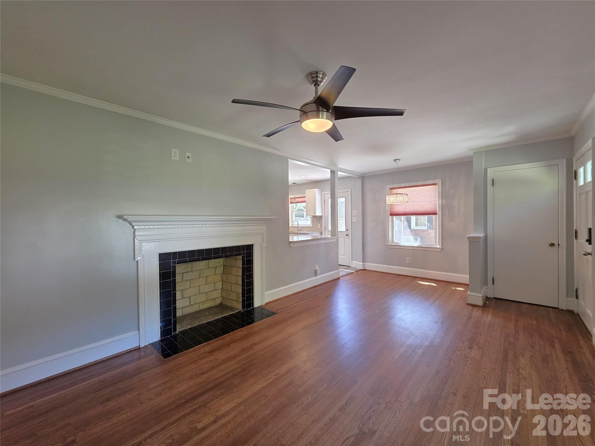 3520 Draper Avenue Property Photo 3
