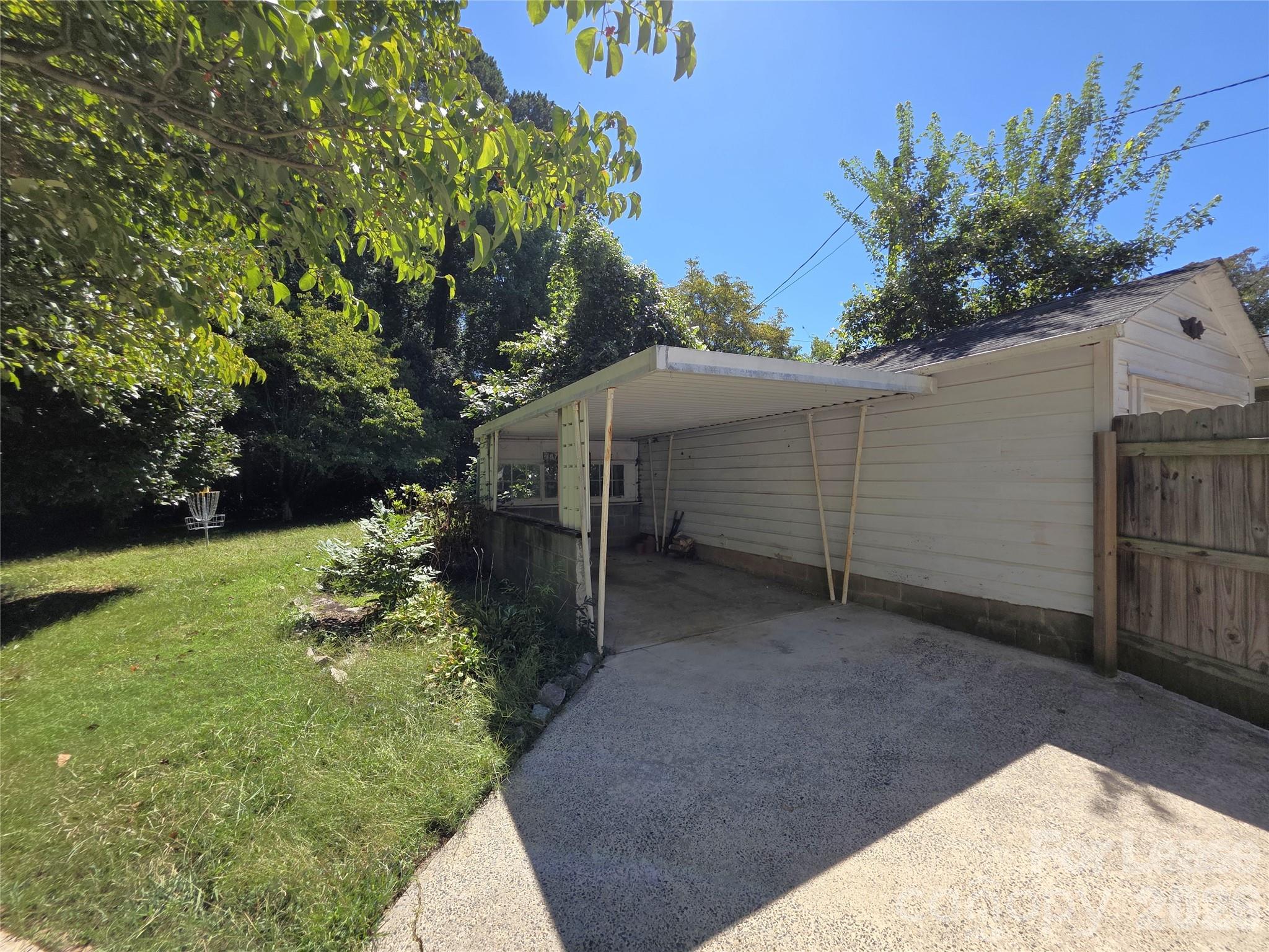 3520 Draper Avenue Property Photo 20
