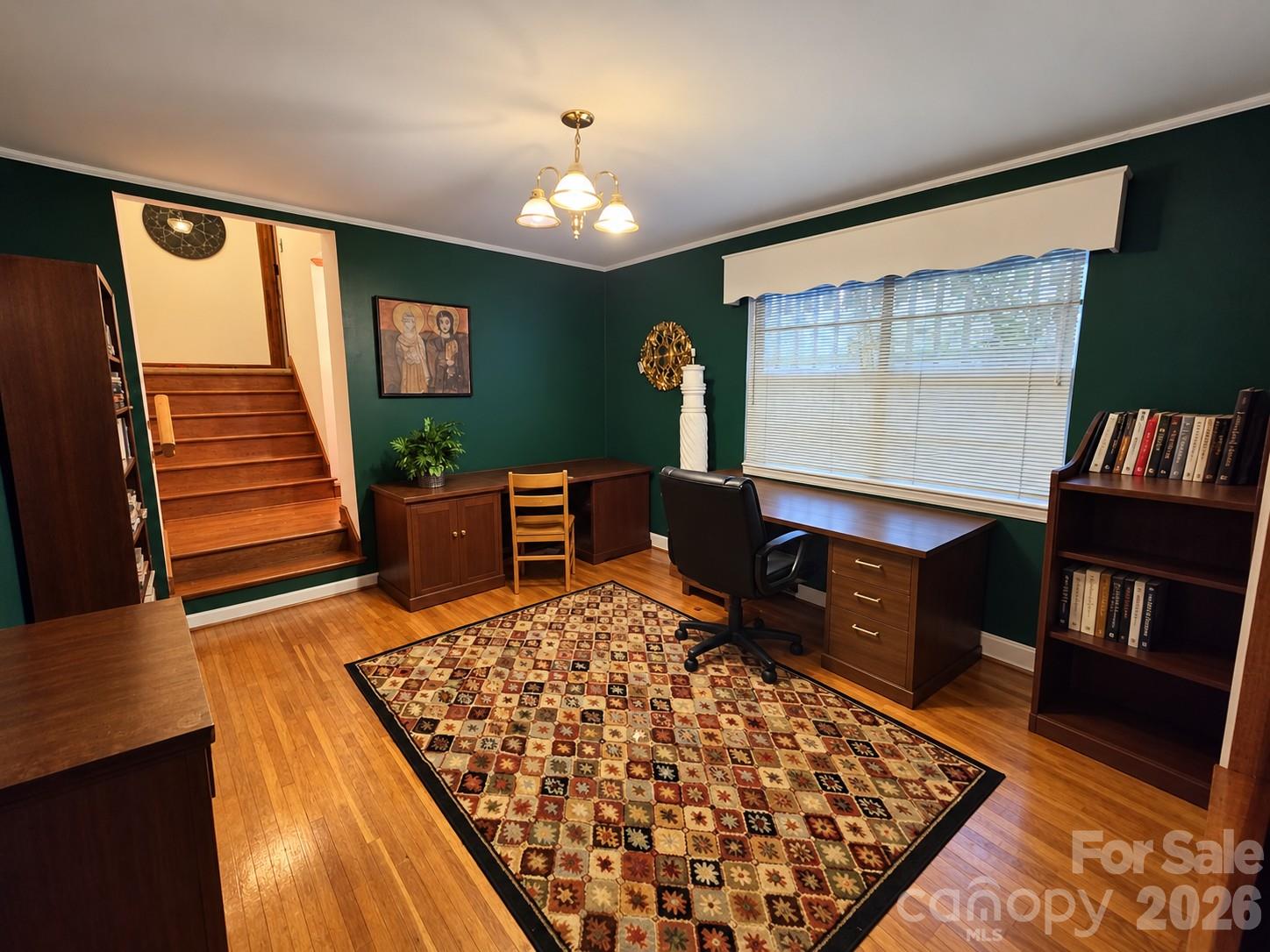 2419 Rhyneland Street Property Photo 8