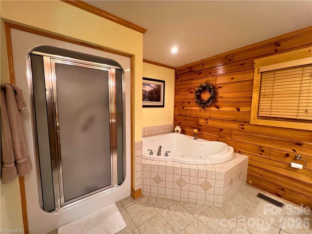 190 Molly Drive Property Photo 16