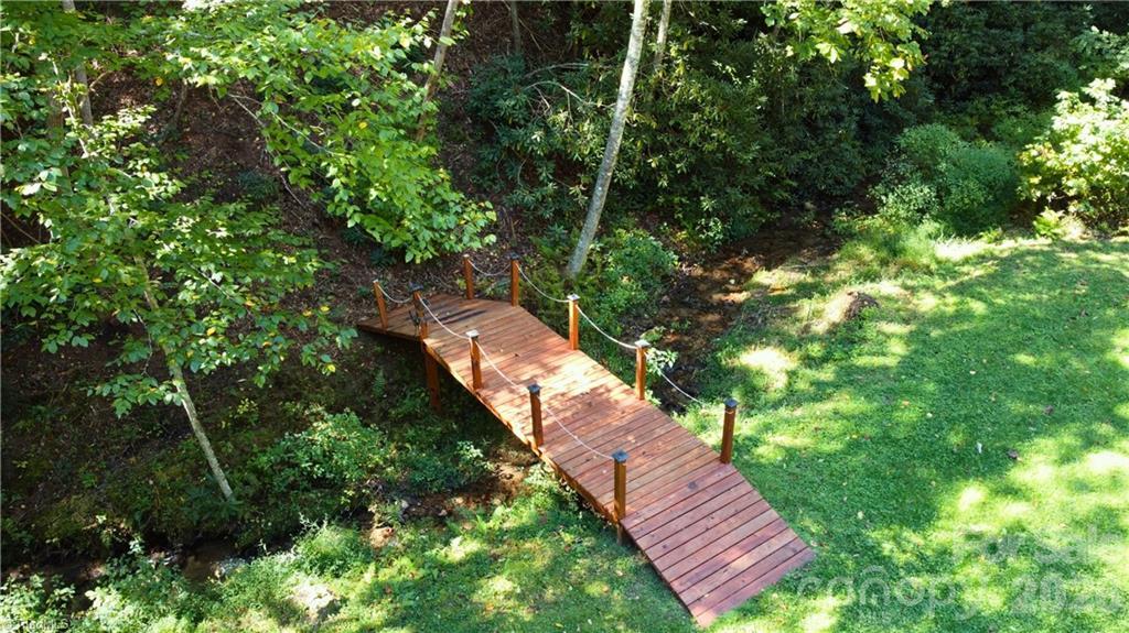 190 Molly Drive Property Photo 36