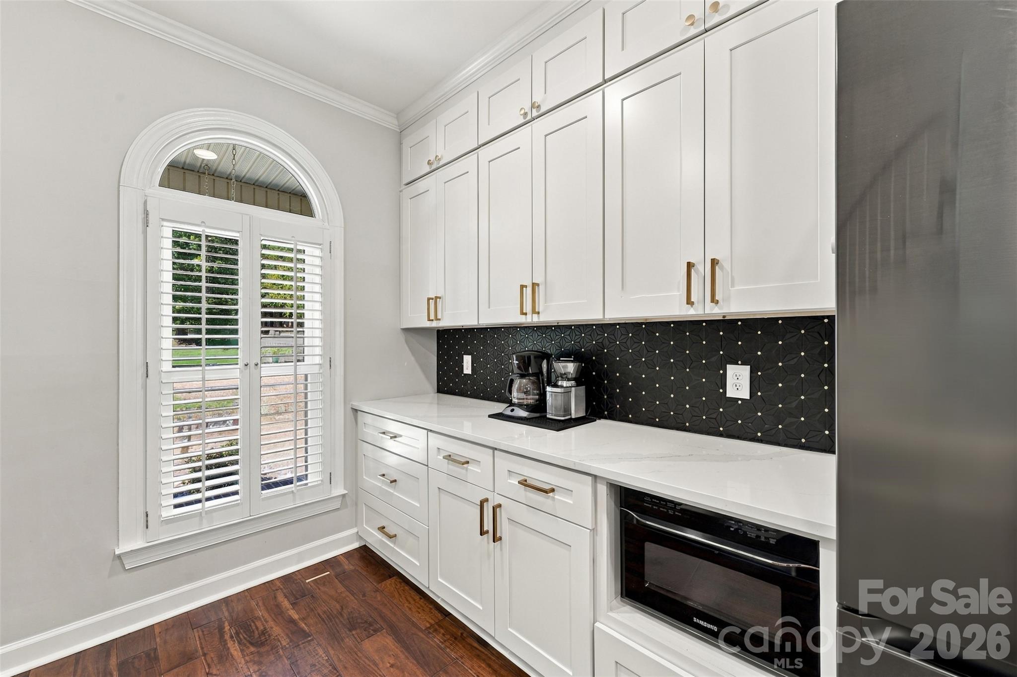 7122 Rothmore Street Property Photo 8