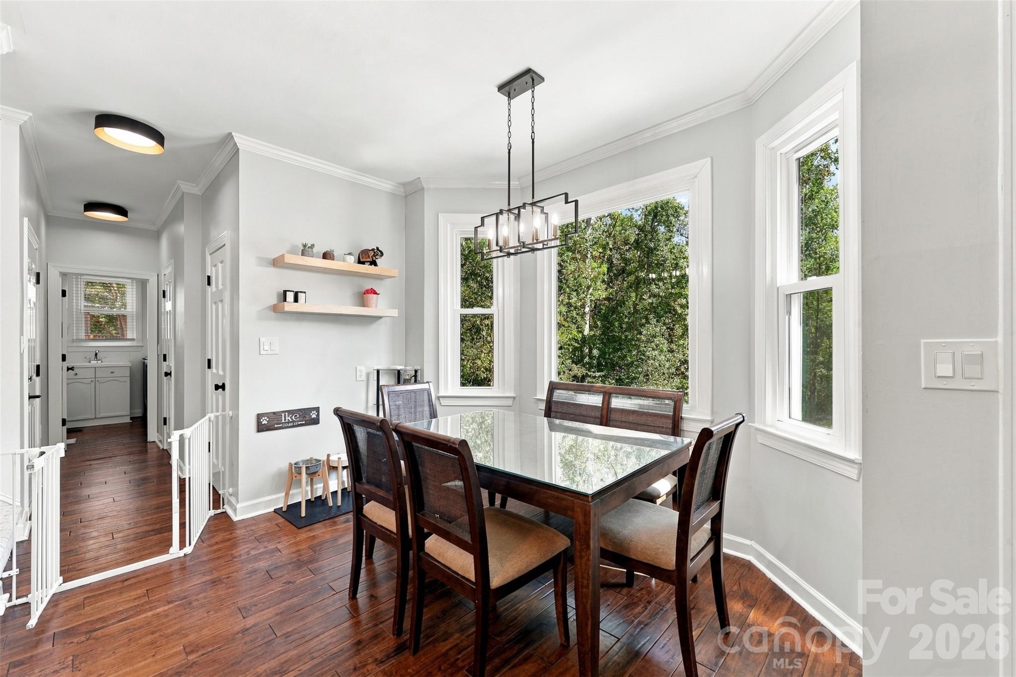 7122 Rothmore Street Property Photo 9