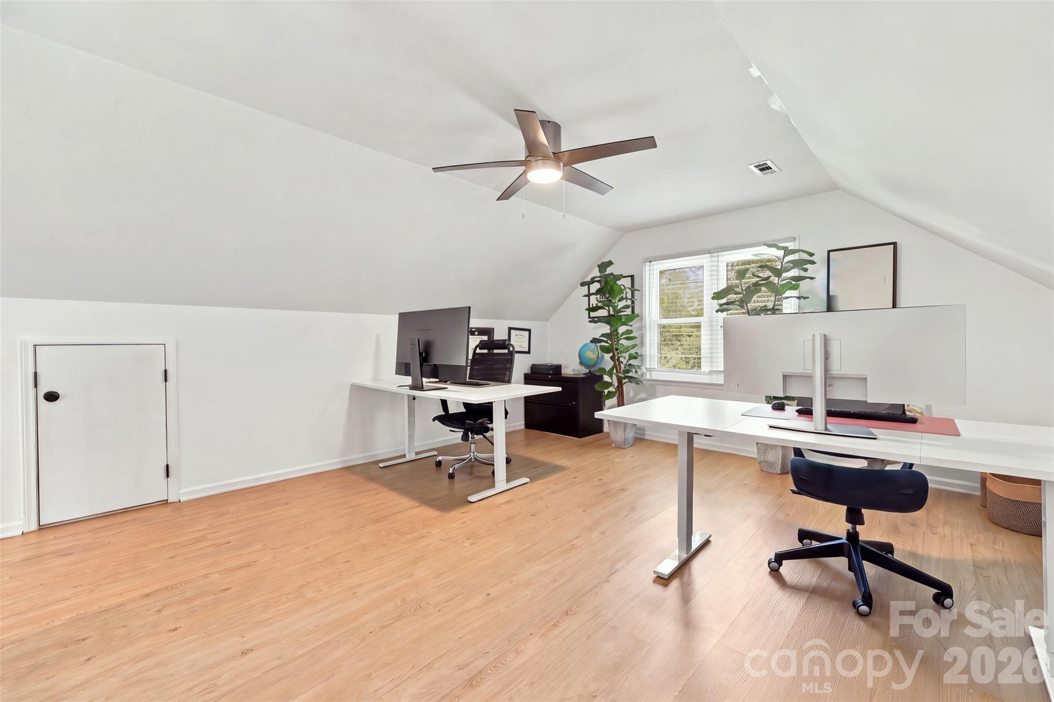 7122 Rothmore Street Property Photo 24