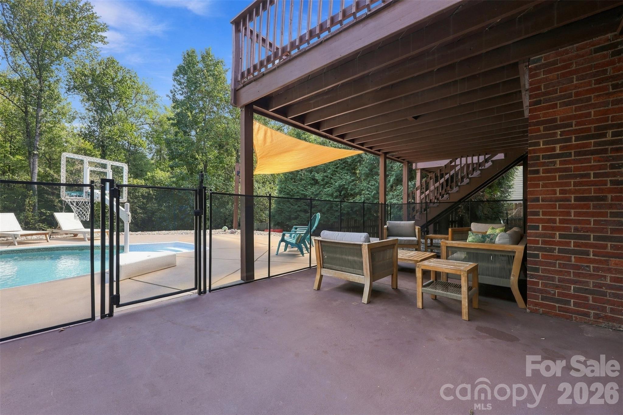 7122 Rothmore Street Property Photo 36