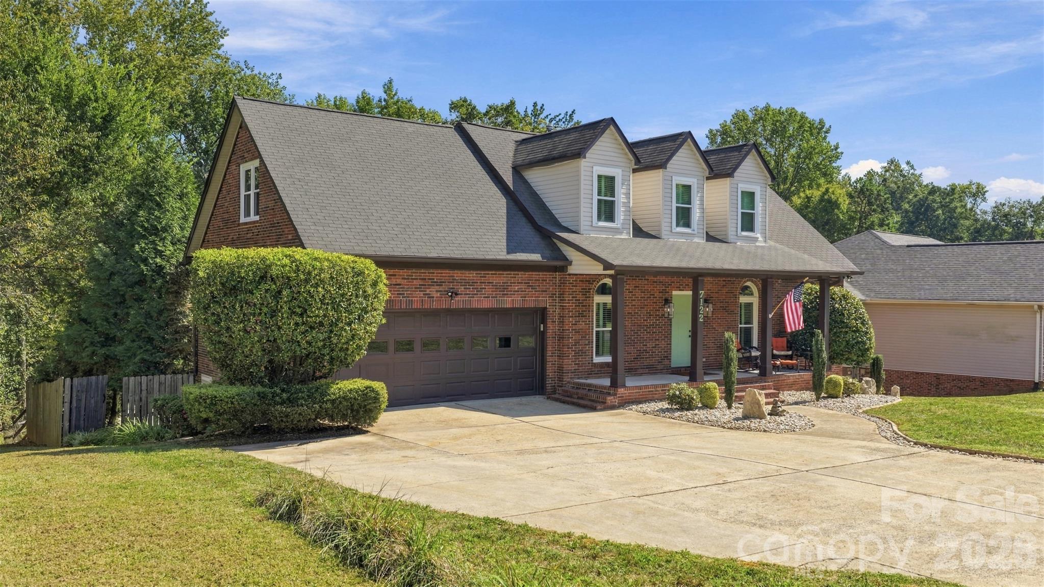 7122 Rothmore Street Property Photo 42