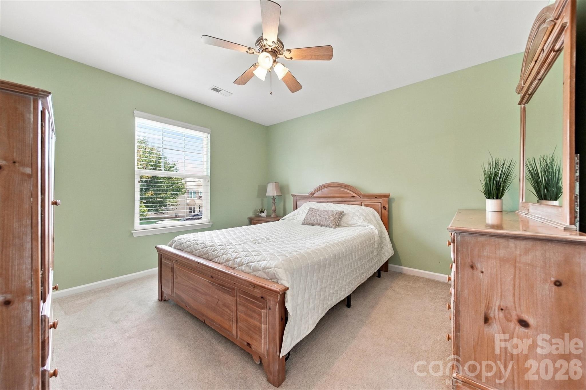 4580 Triumph Drive 18 Property Photo 28
