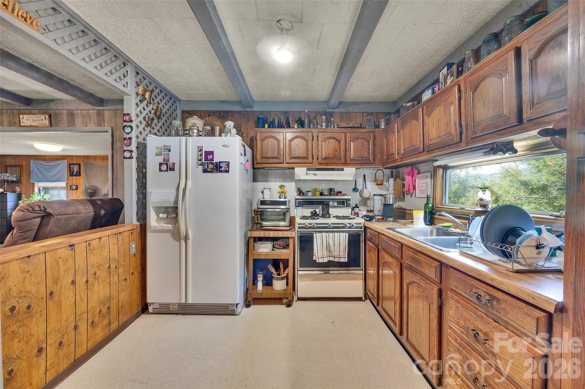 144 Skyline Drive Property Photo 5