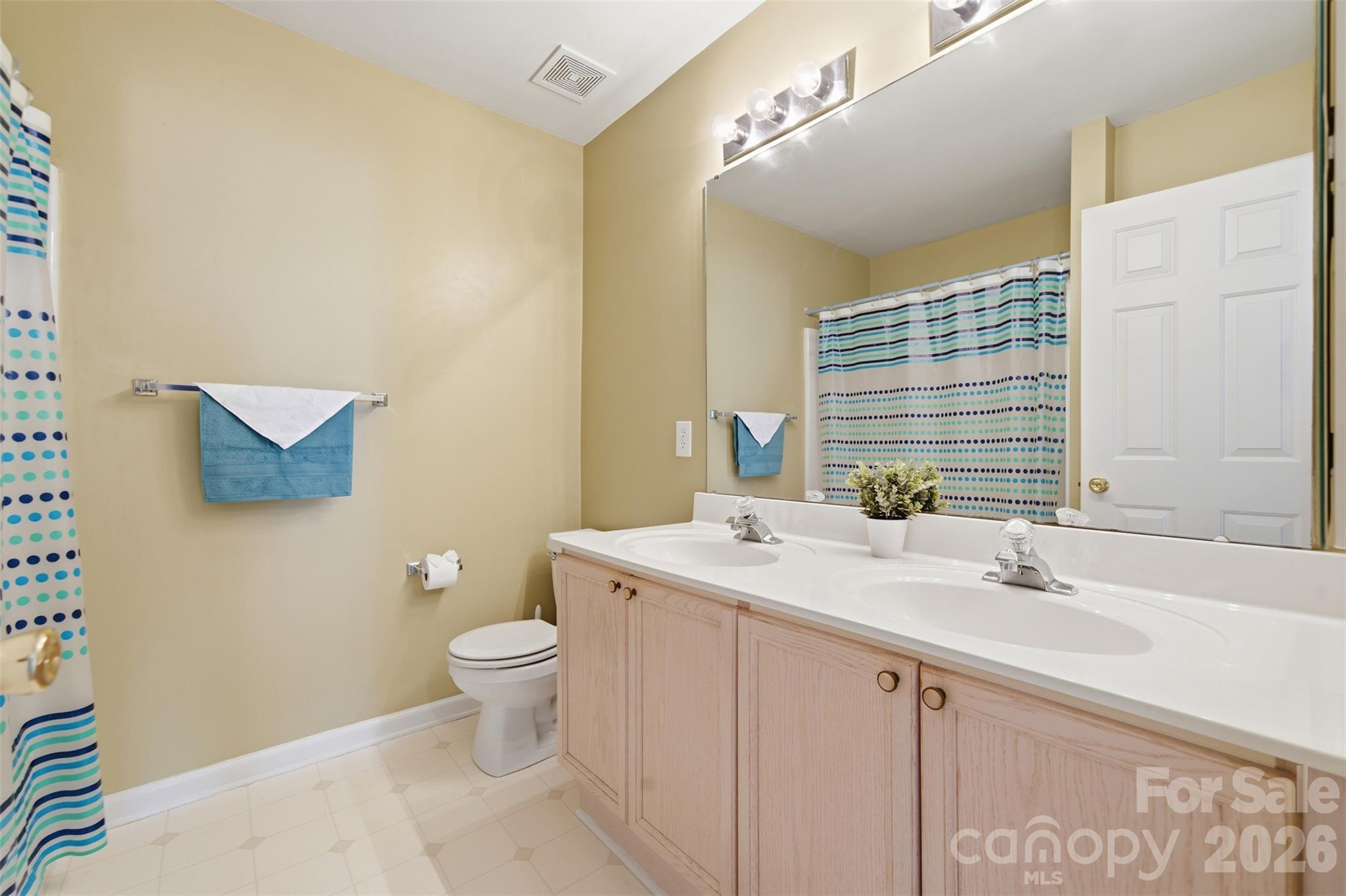 6211 Chavel Lane Property Photo 39